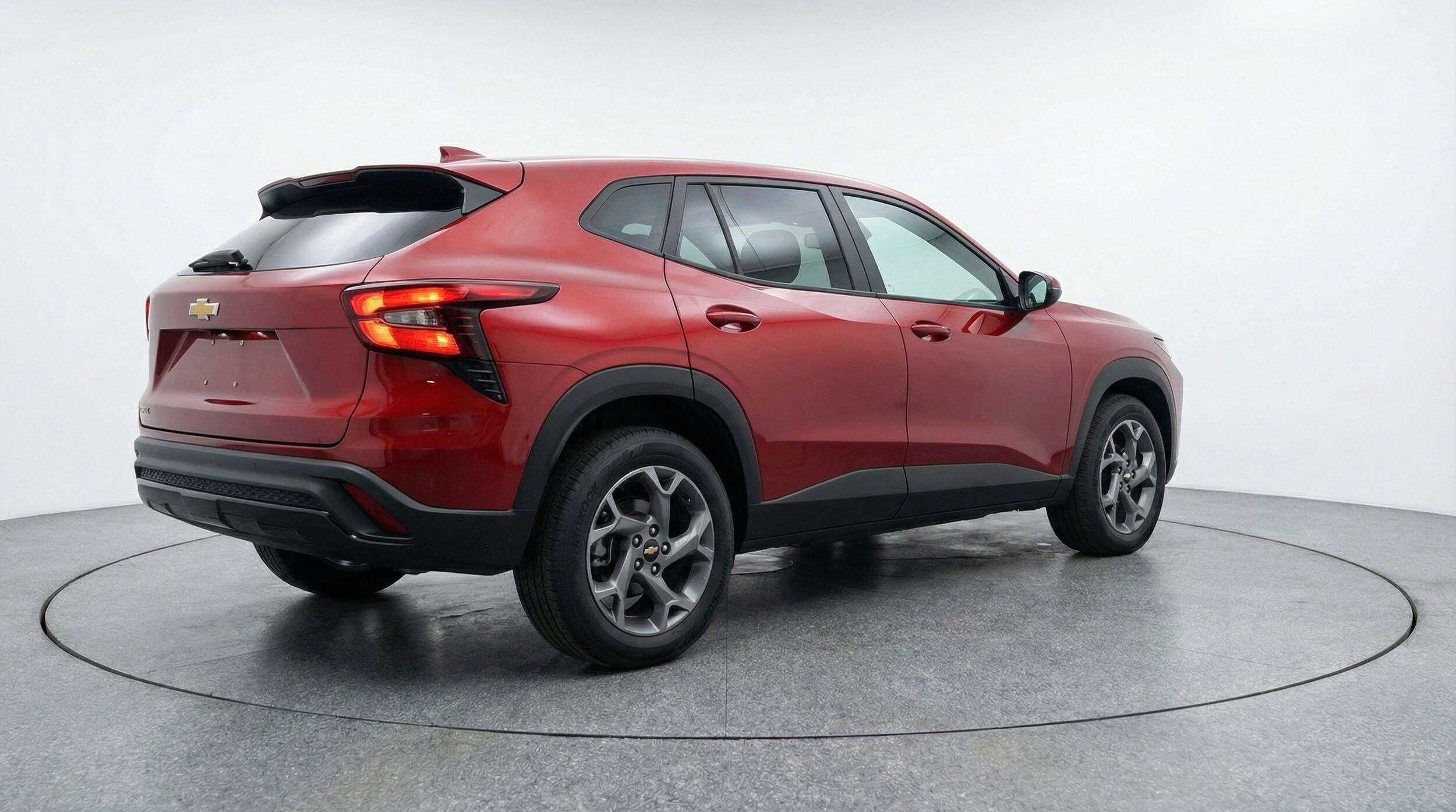 Thumbnail: 2025 Chevrolet Trax - 9