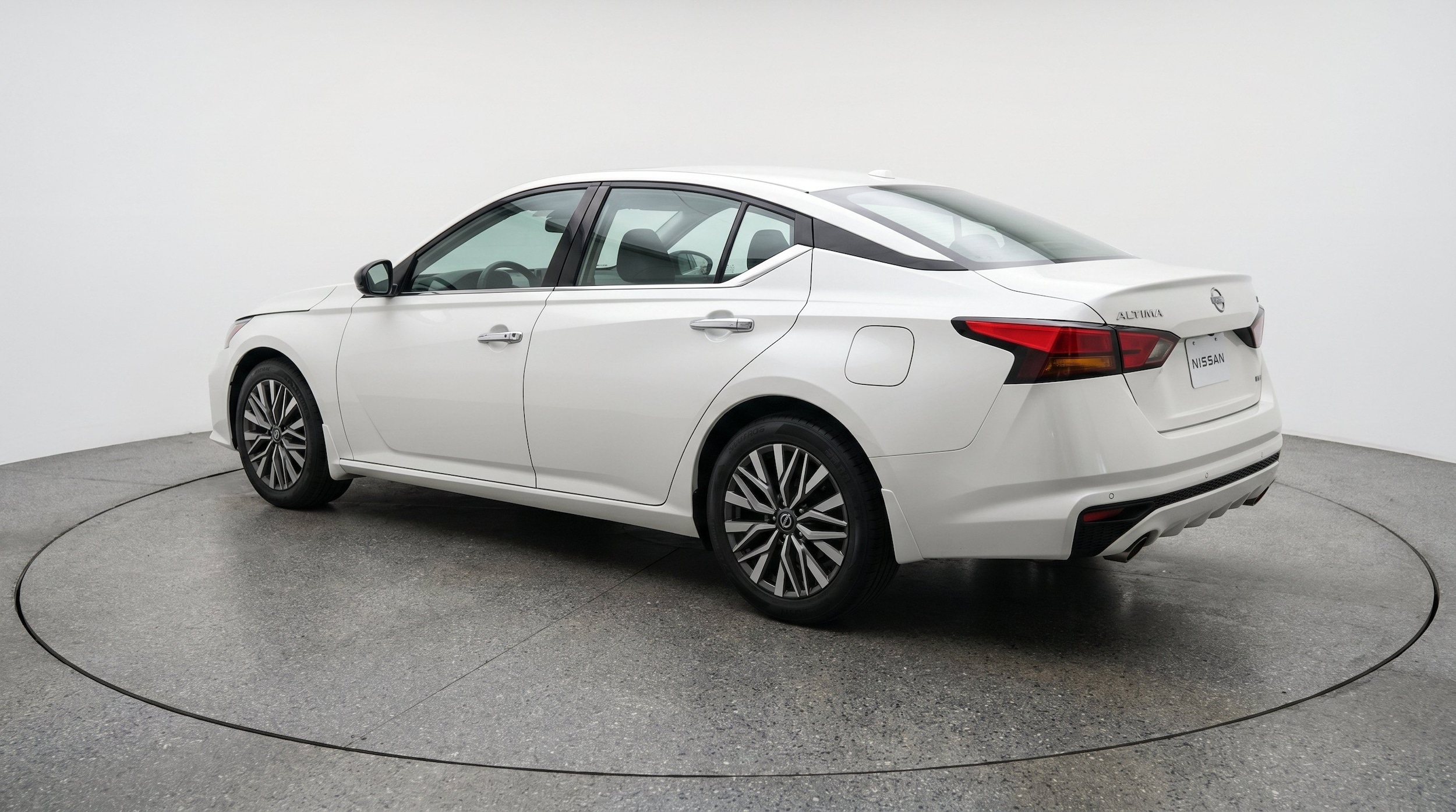 Thumbnail: 2025 Nissan Altima - 6