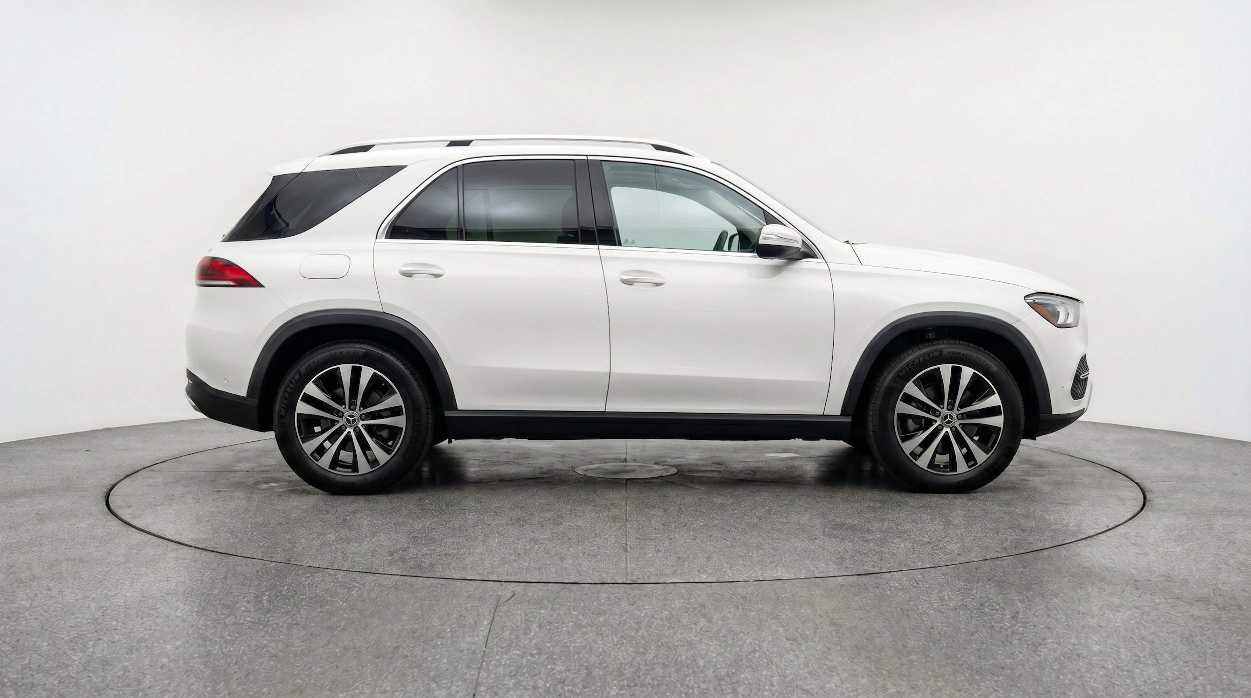 Thumbnail: 2026 Mercedes-Benz GLE - 11