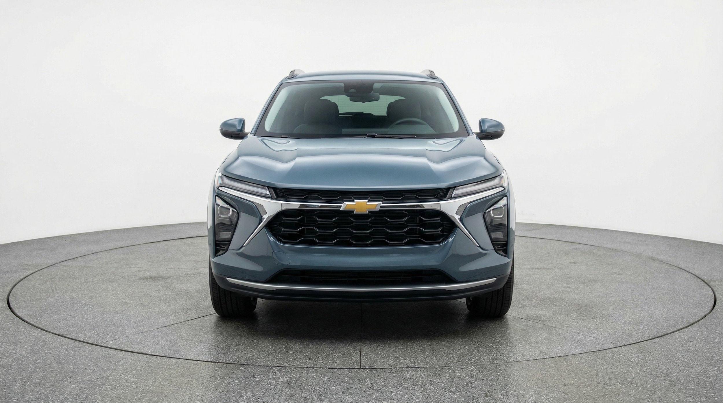 Thumbnail: 2025 Chevrolet Trax - 2