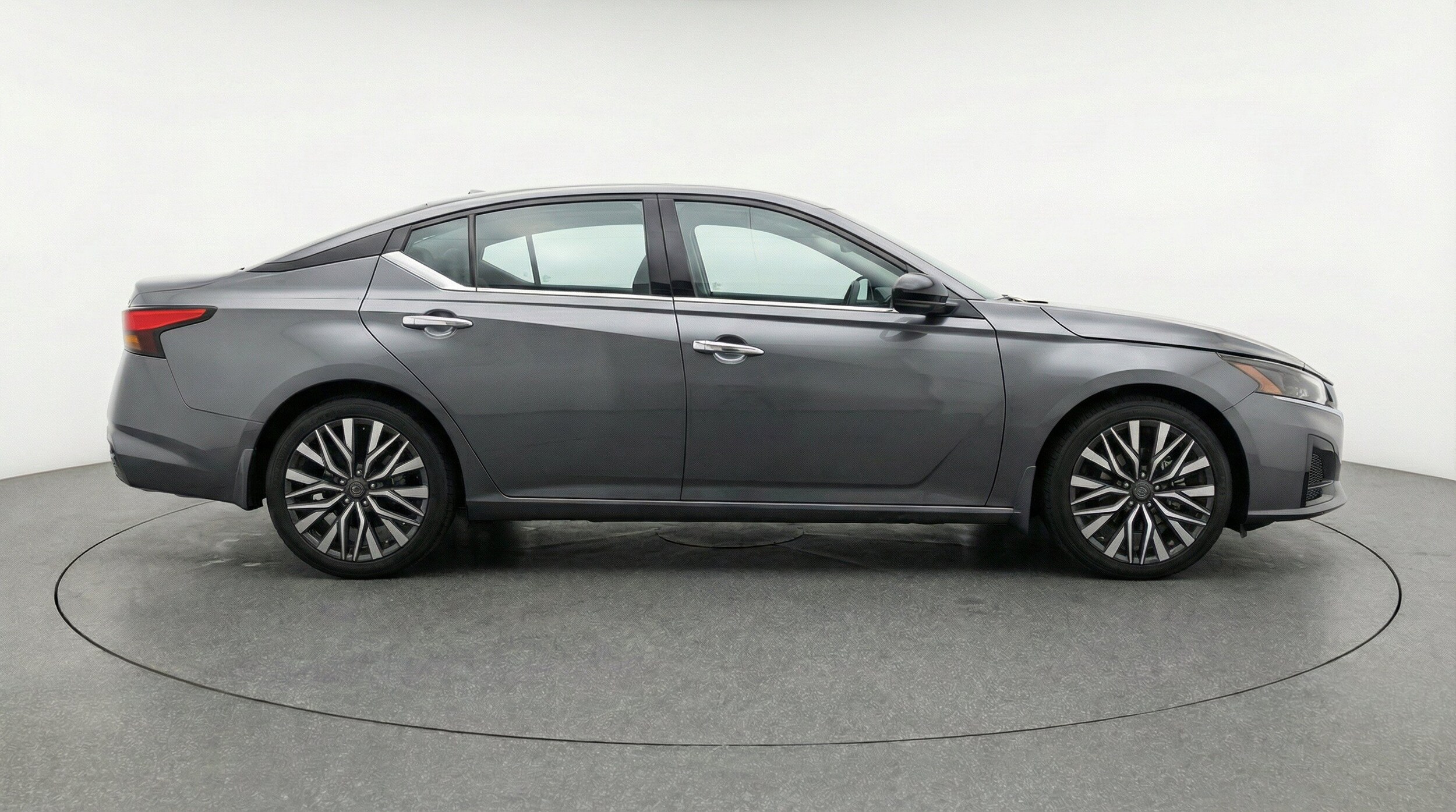 Thumbnail: 2025 Nissan Altima - 11