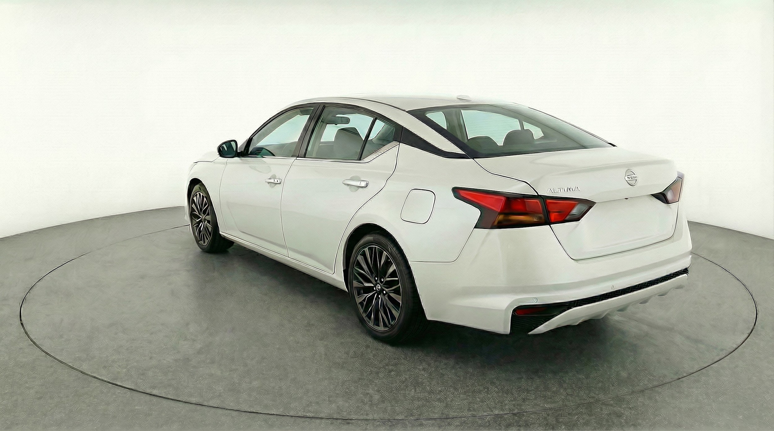 Thumbnail: 2025 Nissan Altima - 6