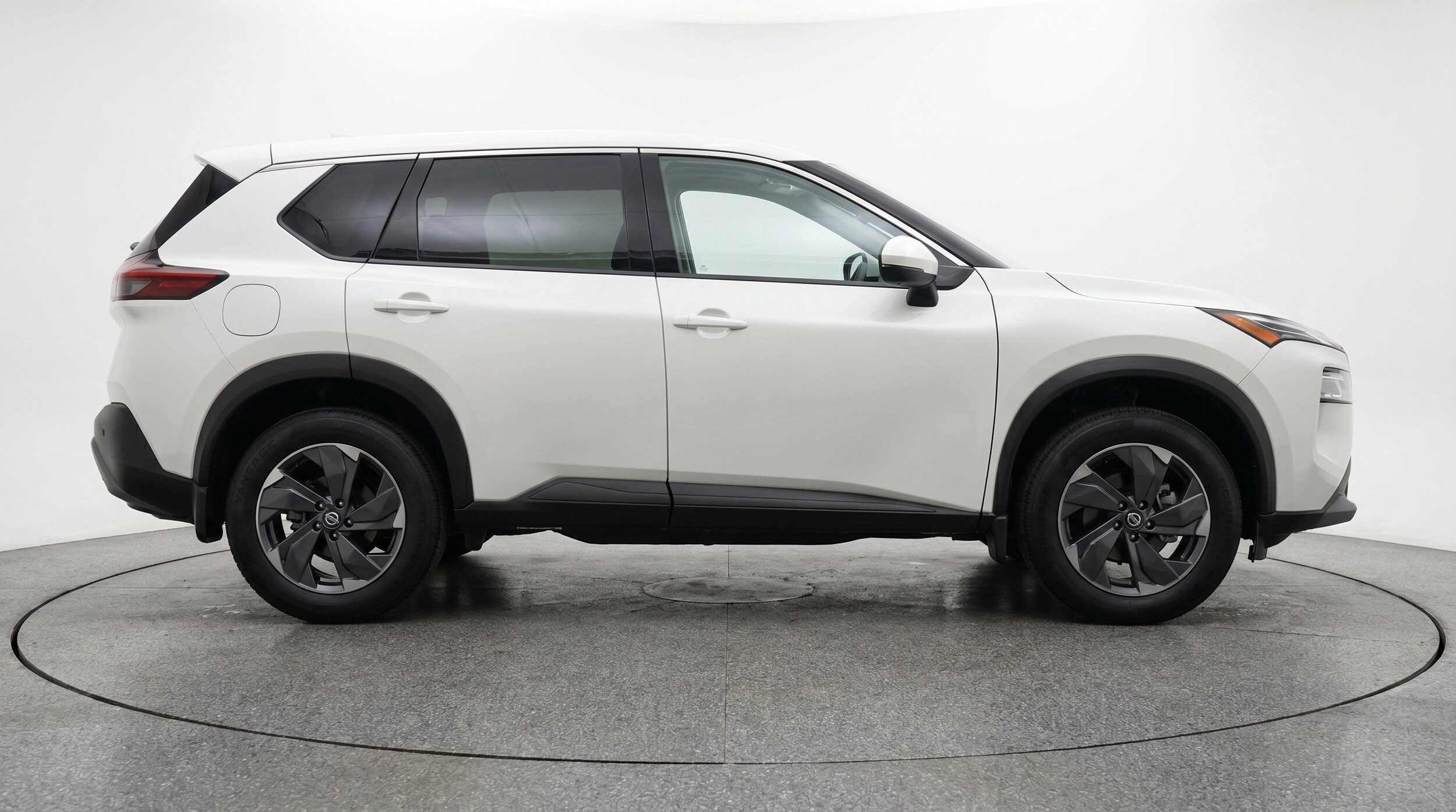 Thumbnail: 2025 Nissan Rogue - 11