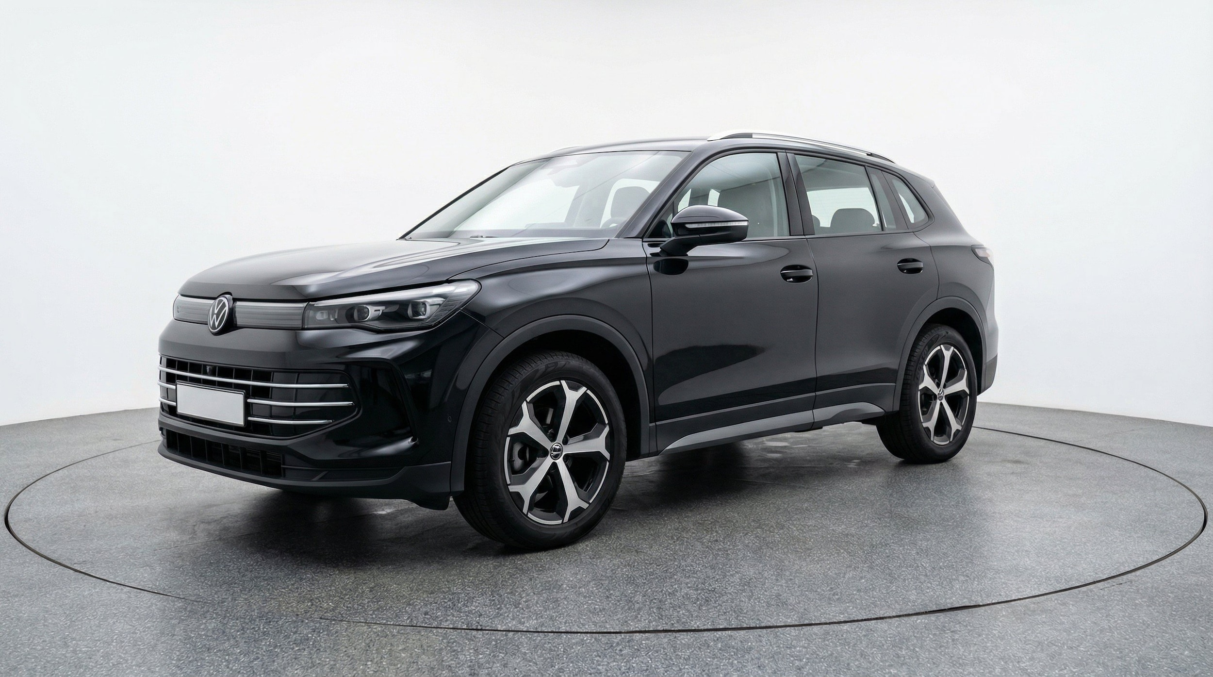 Thumbnail: 2026 Volkswagen Tiguan - 3