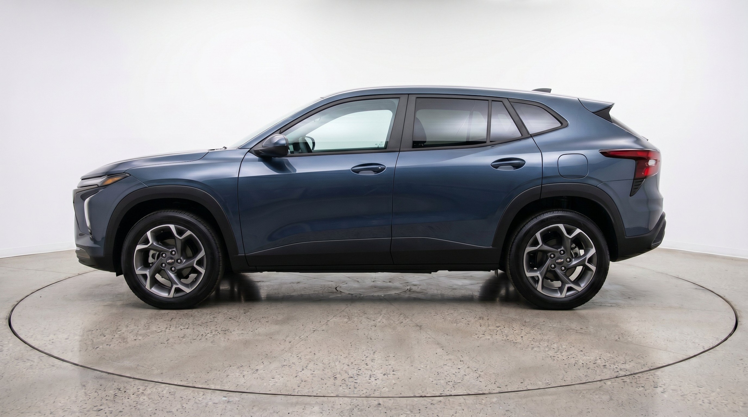 Thumbnail: 2025 Chevrolet Trax - 5