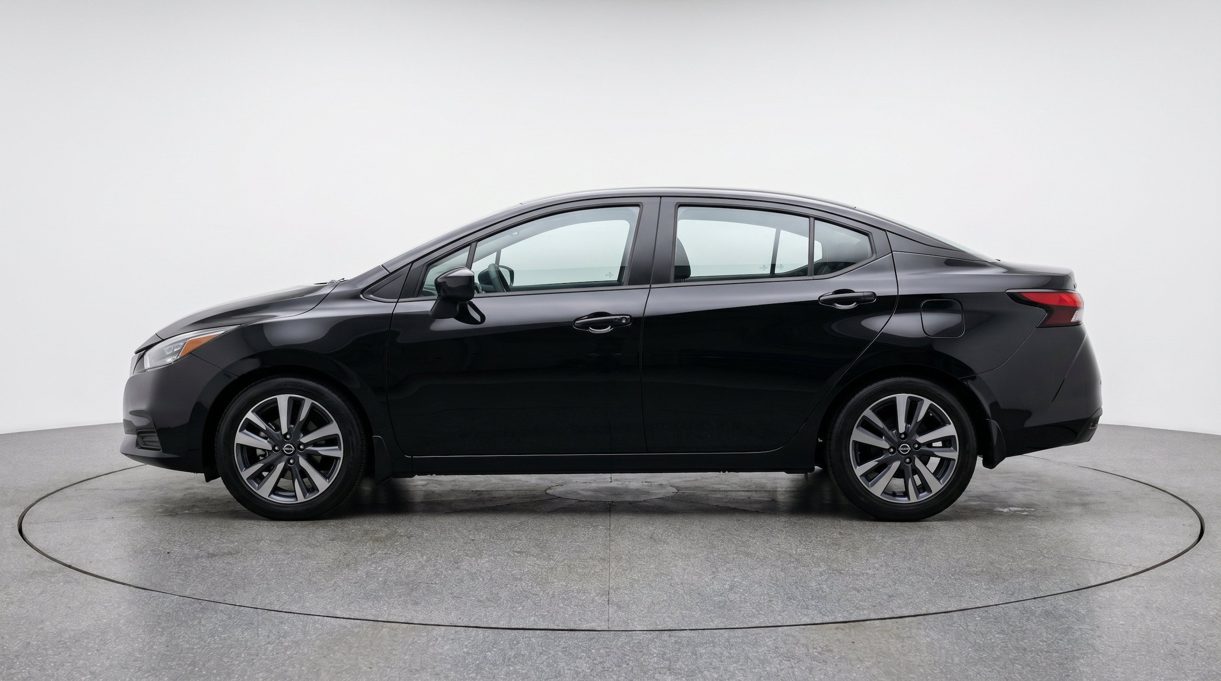 Thumbnail: 2025 Nissan Versa - 5