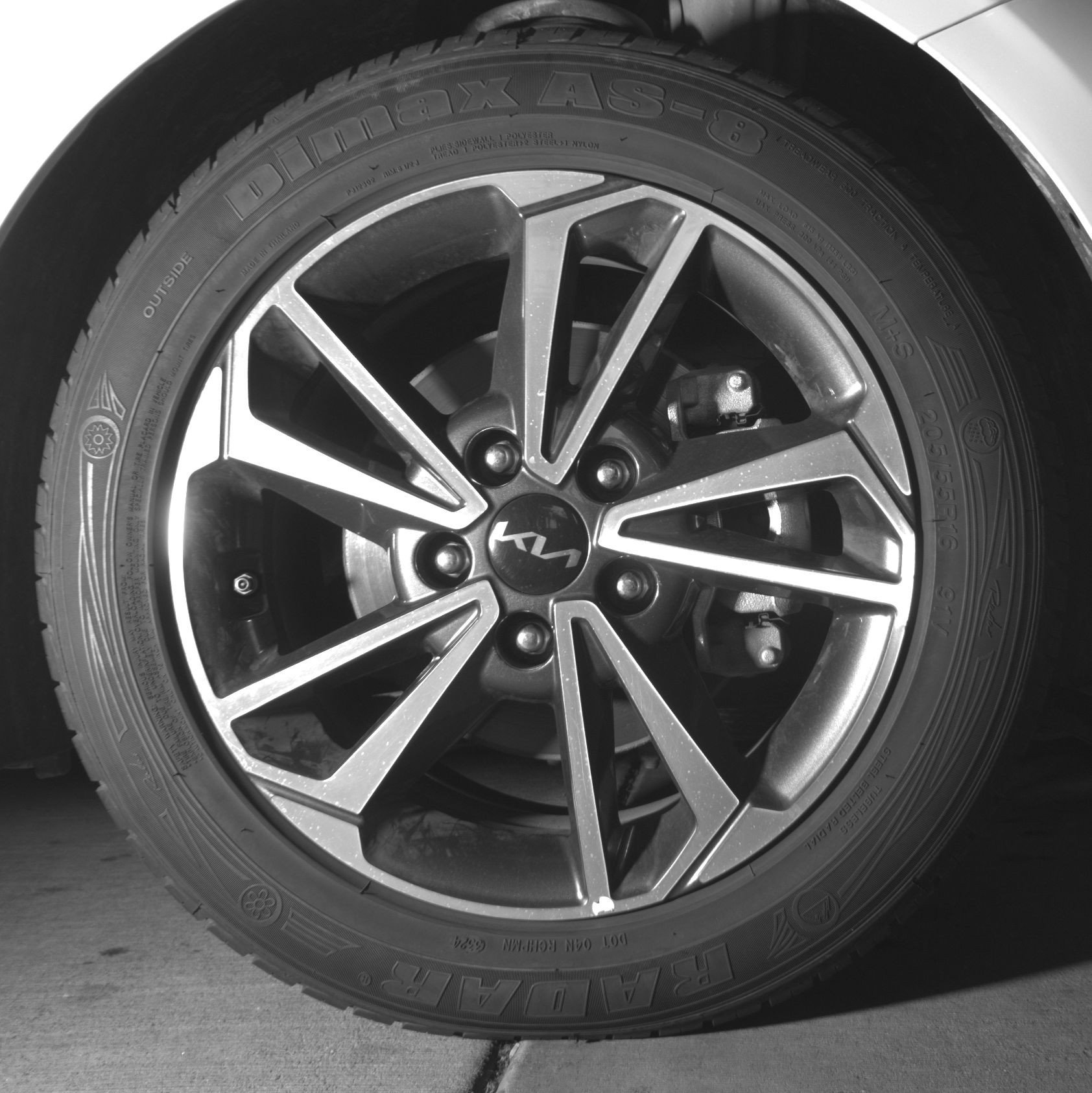 Thumbnail: 2023 Kia Forte - 13