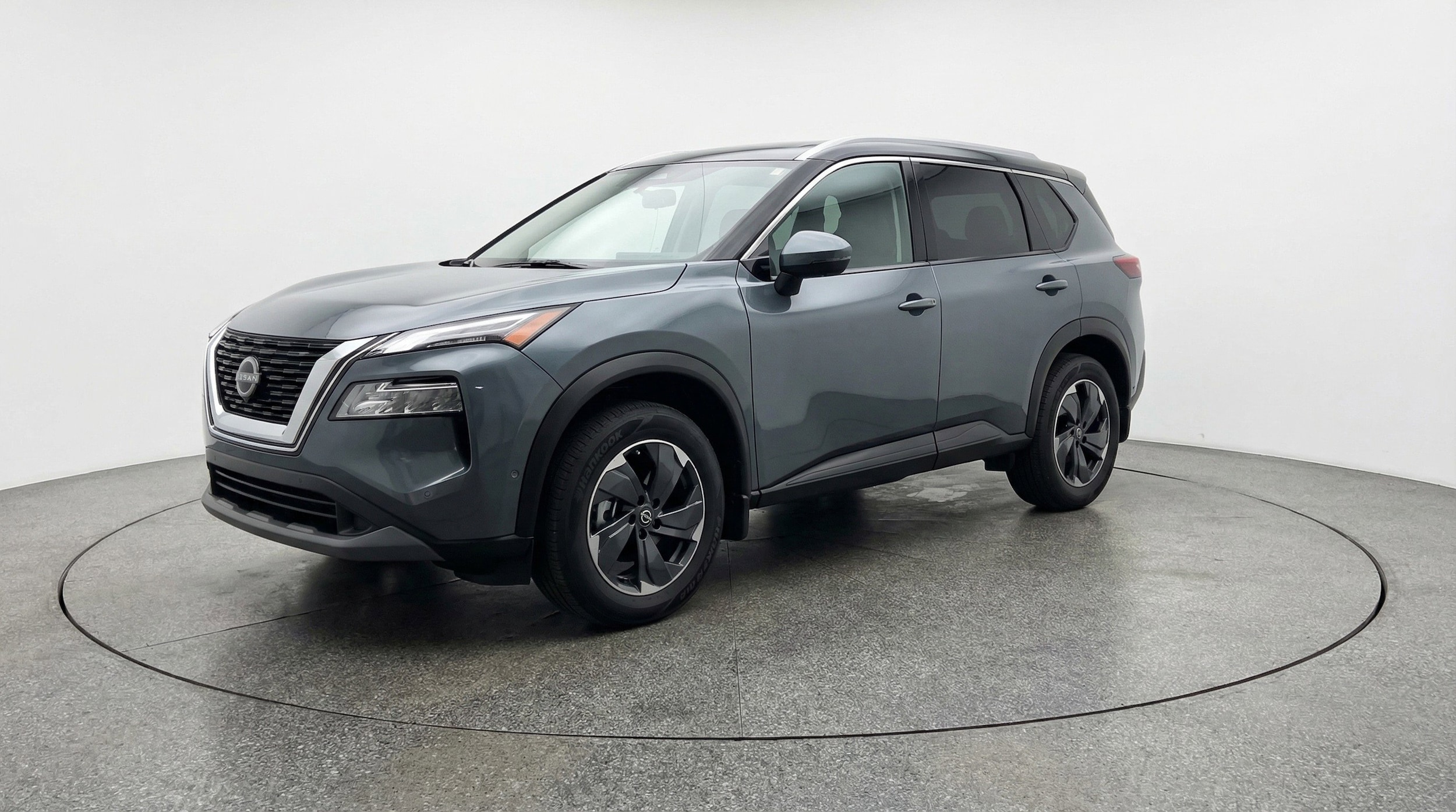 Thumbnail: 2025 Nissan Rogue - 3
