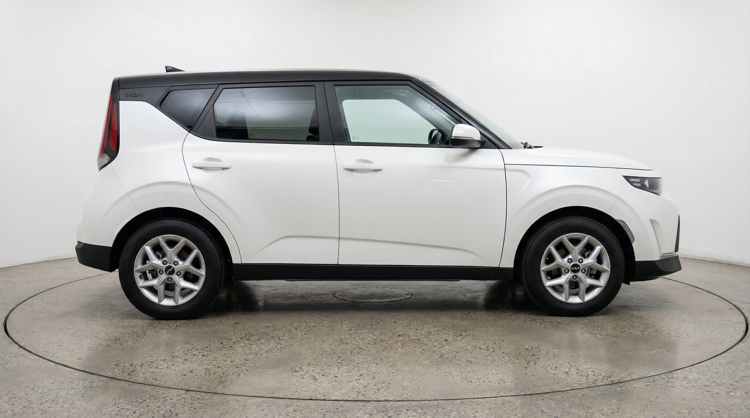 Thumbnail: 2025 Kia Soul - 11