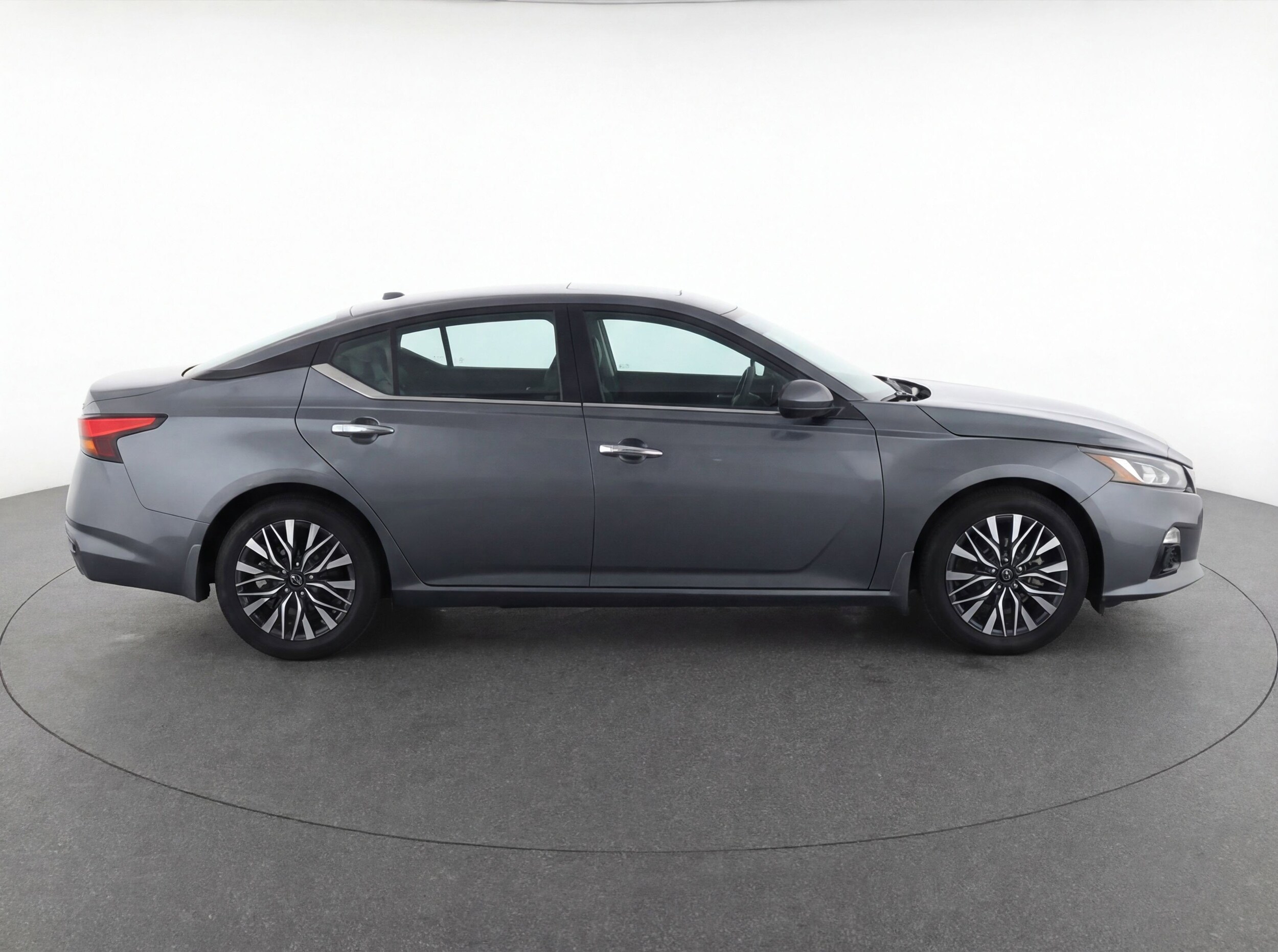 Thumbnail: 2024 Nissan Altima - 11