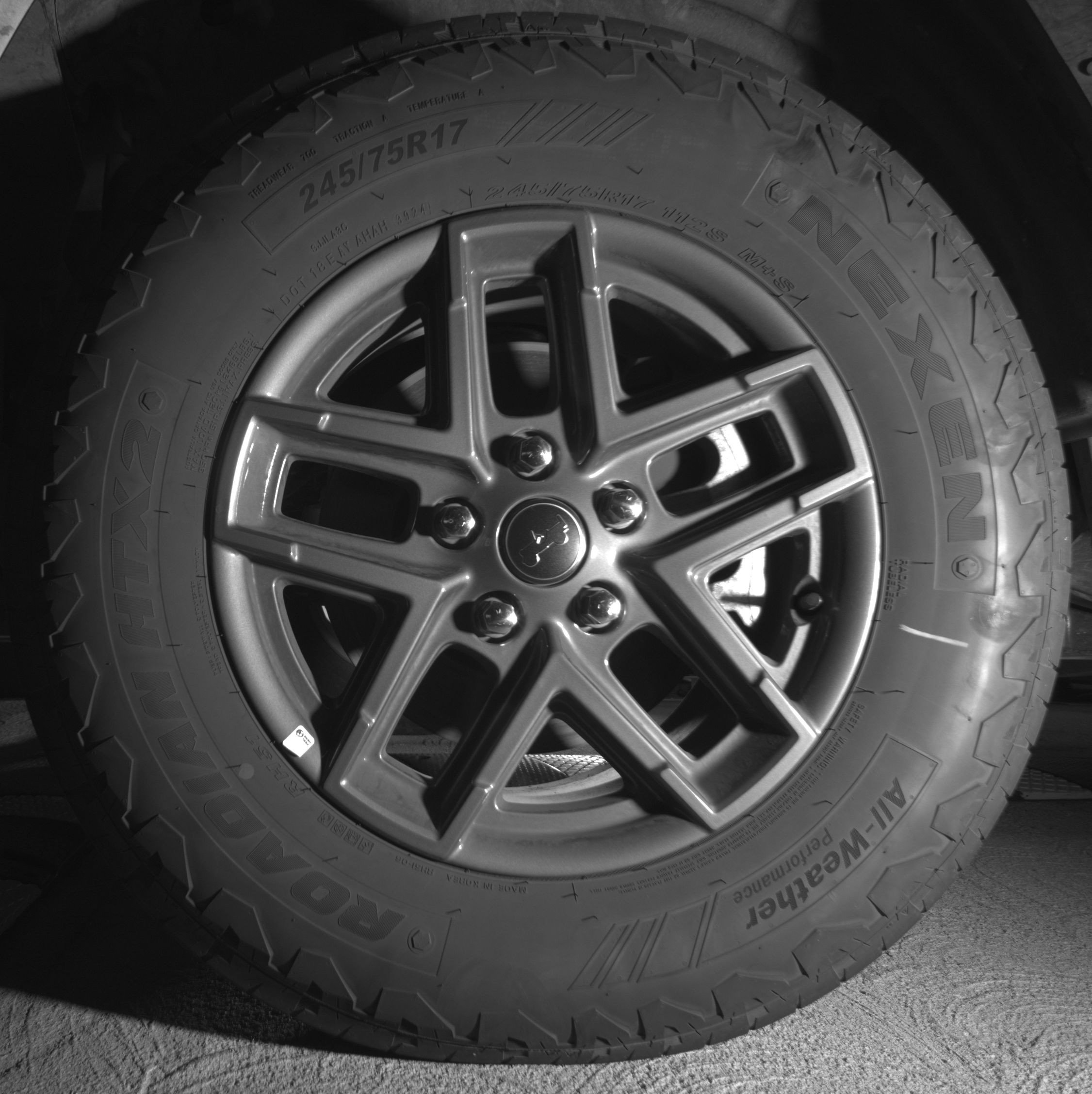 Thumbnail: 2025 Jeep Wrangler - 12