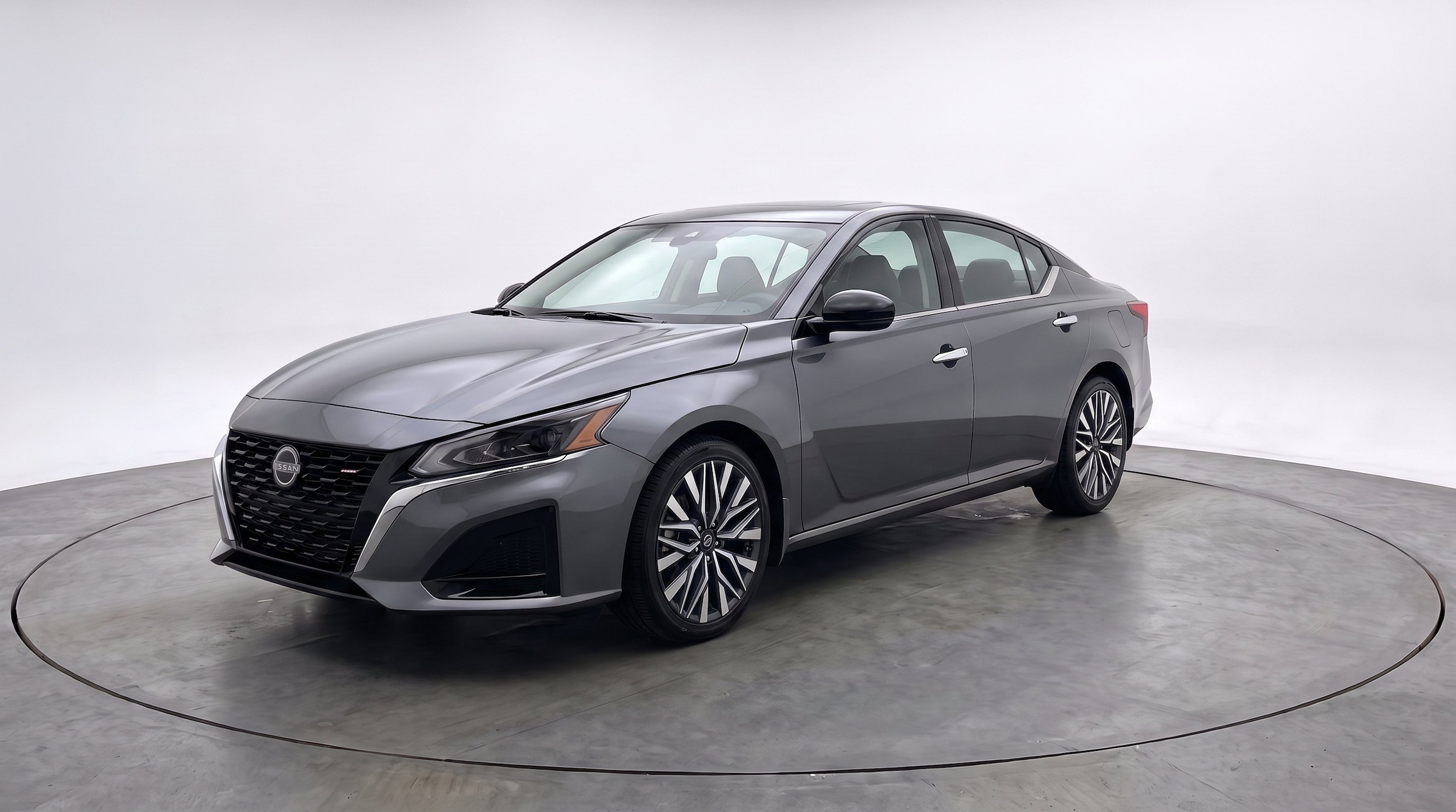 Thumbnail: 2025 Nissan Altima - 3
