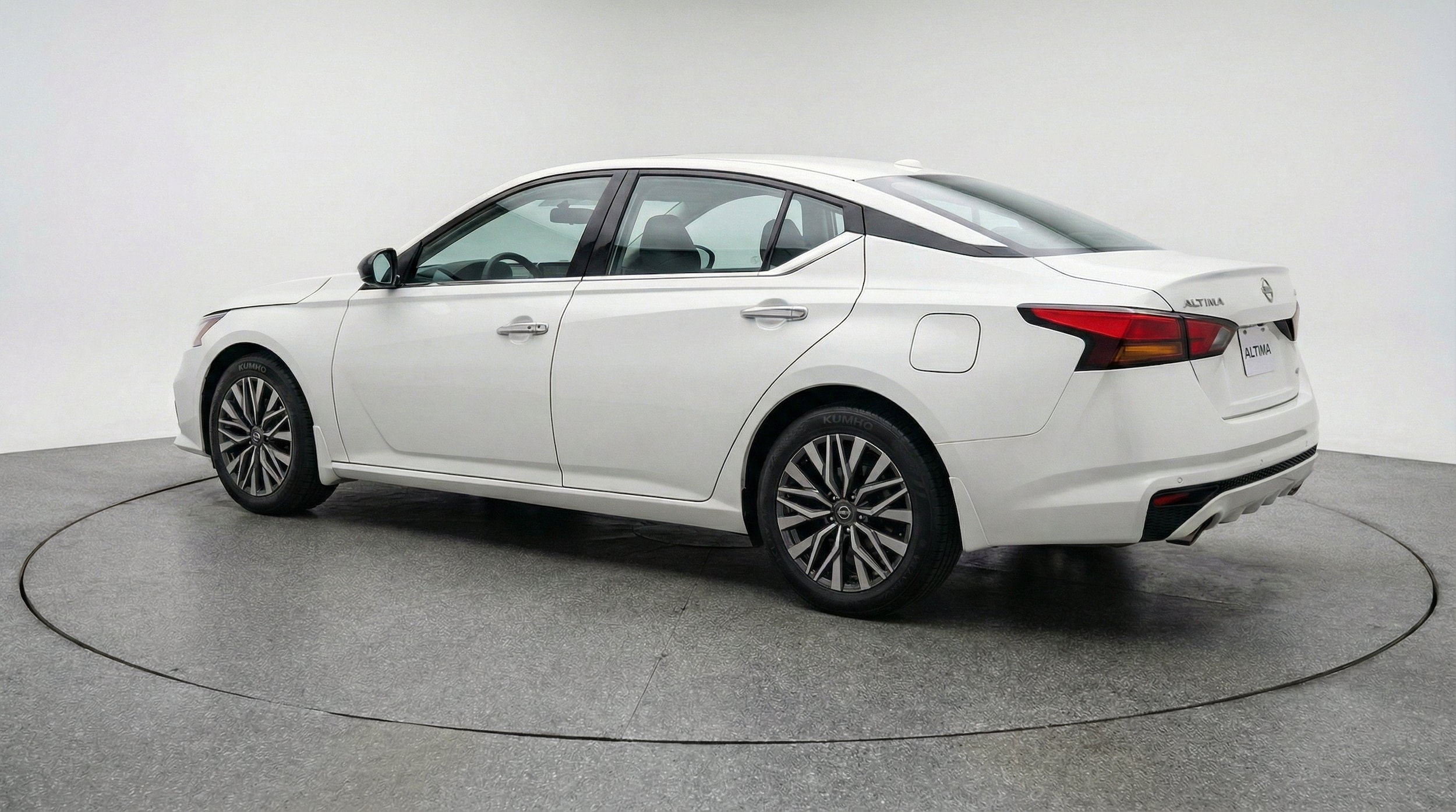 Thumbnail: 2025 Nissan Altima - 6