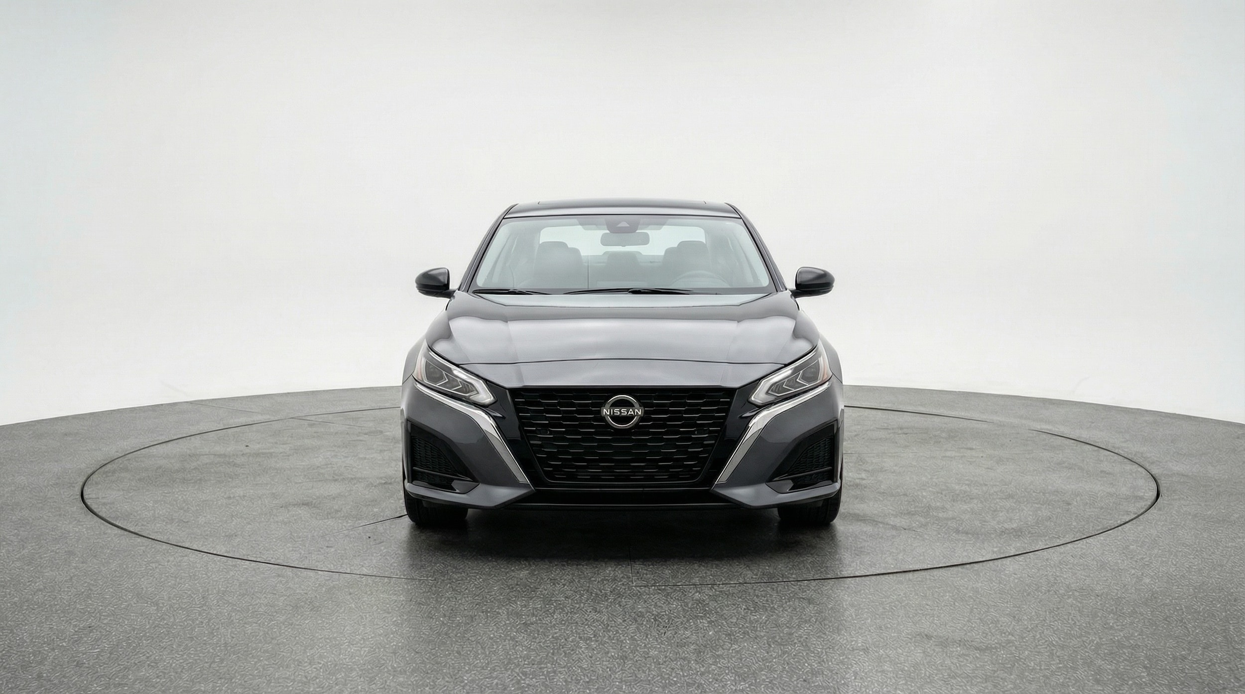 Thumbnail: 2025 Nissan Altima - 2