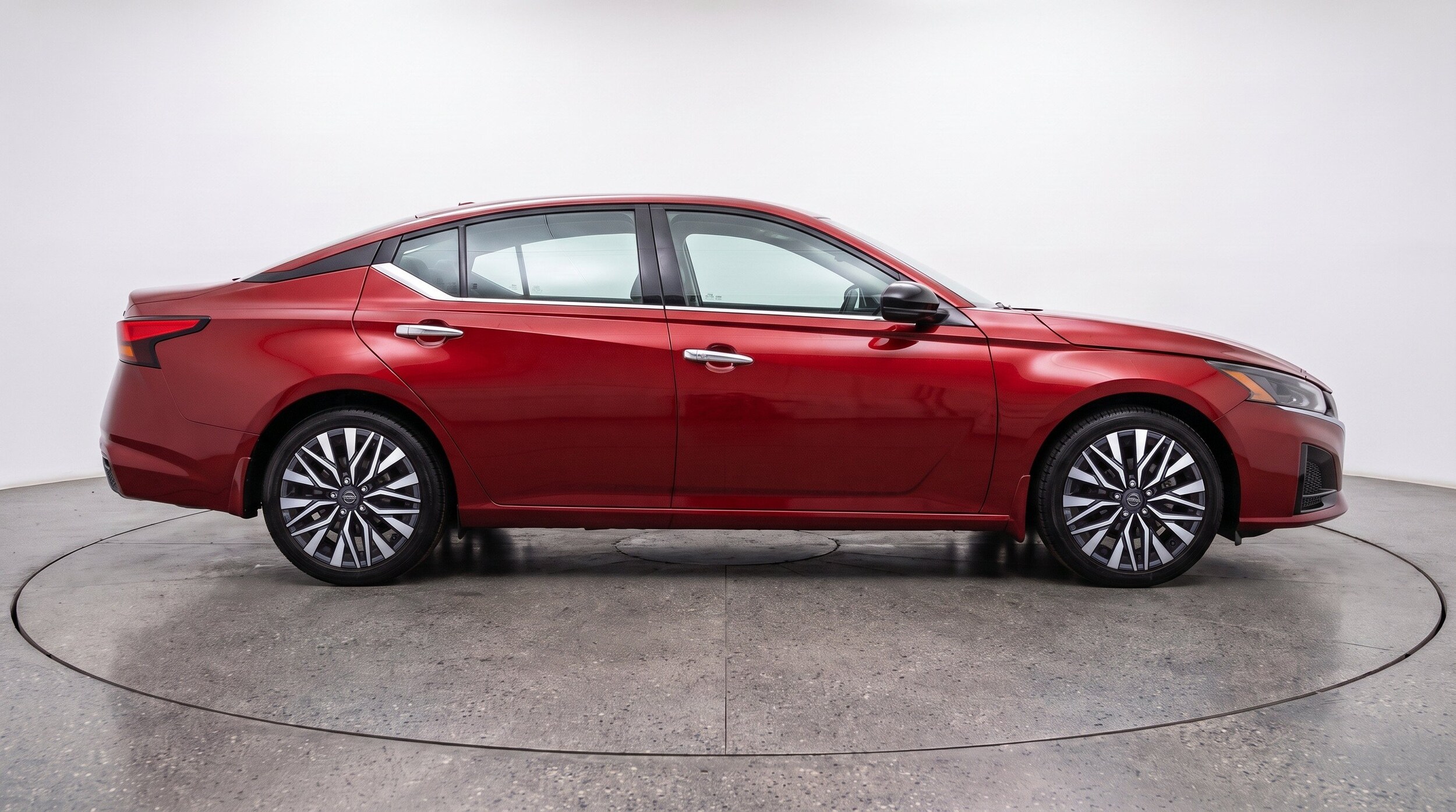 Thumbnail: 2025 Nissan Altima - 11