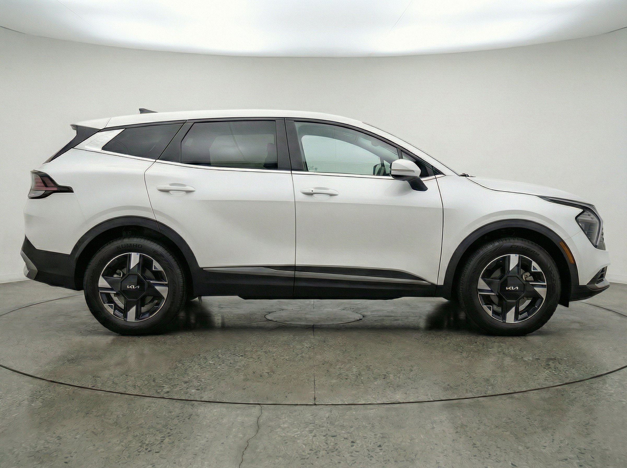 Thumbnail: 2026 Kia Sportage - 11