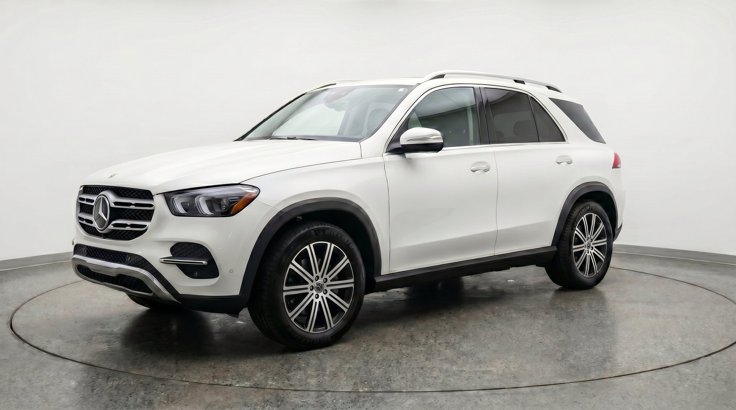 Thumbnail: 2026 Mercedes-Benz GLE - 3