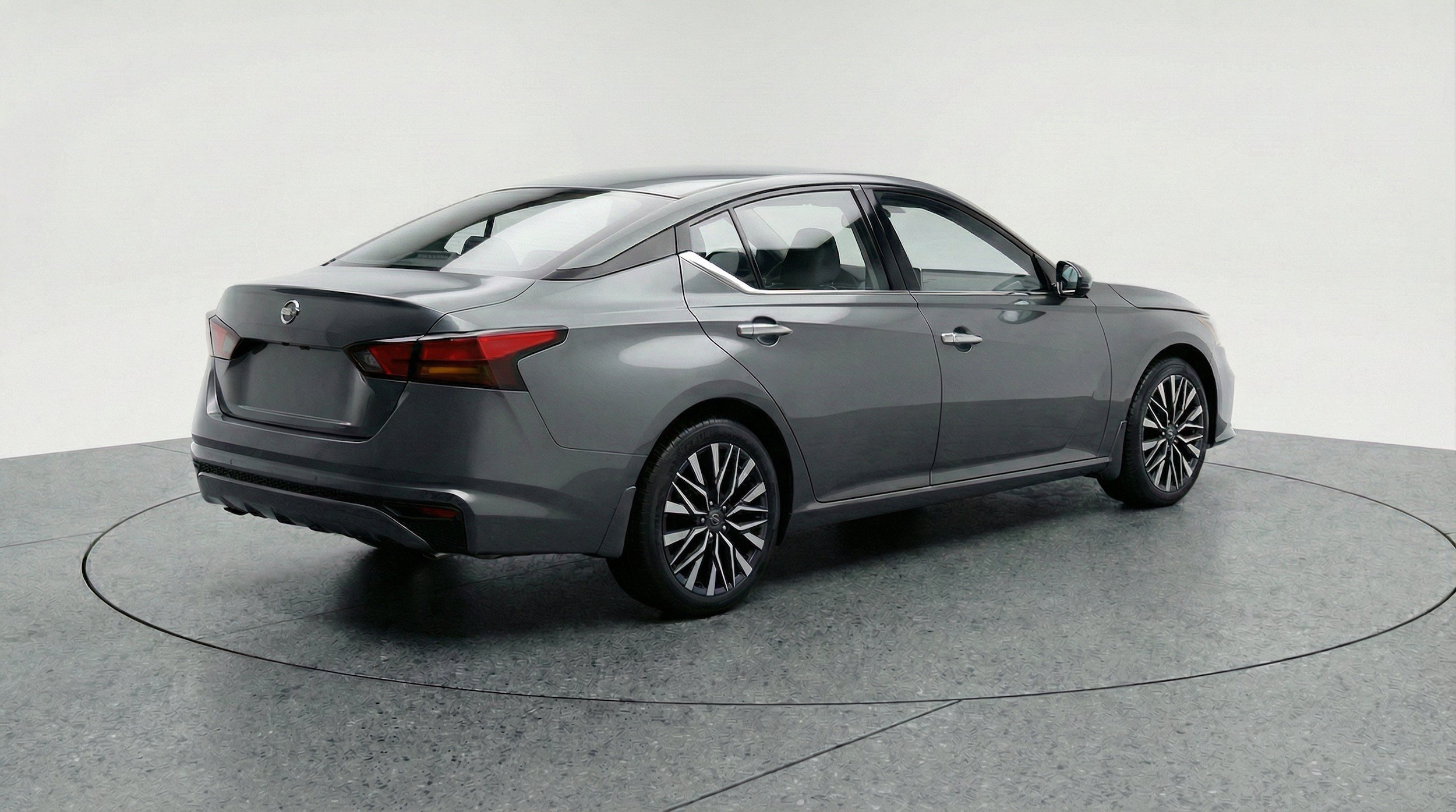 Thumbnail: 2025 Nissan Altima - 9