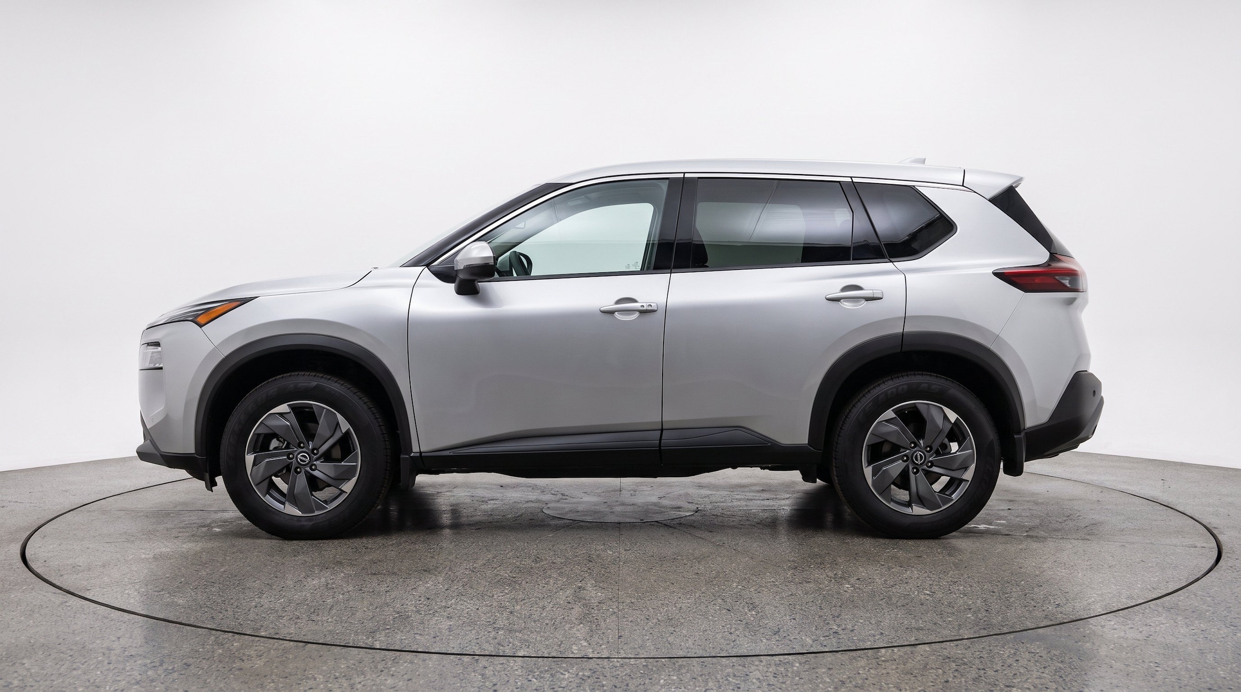 Thumbnail: 2025 Nissan Rogue - 5