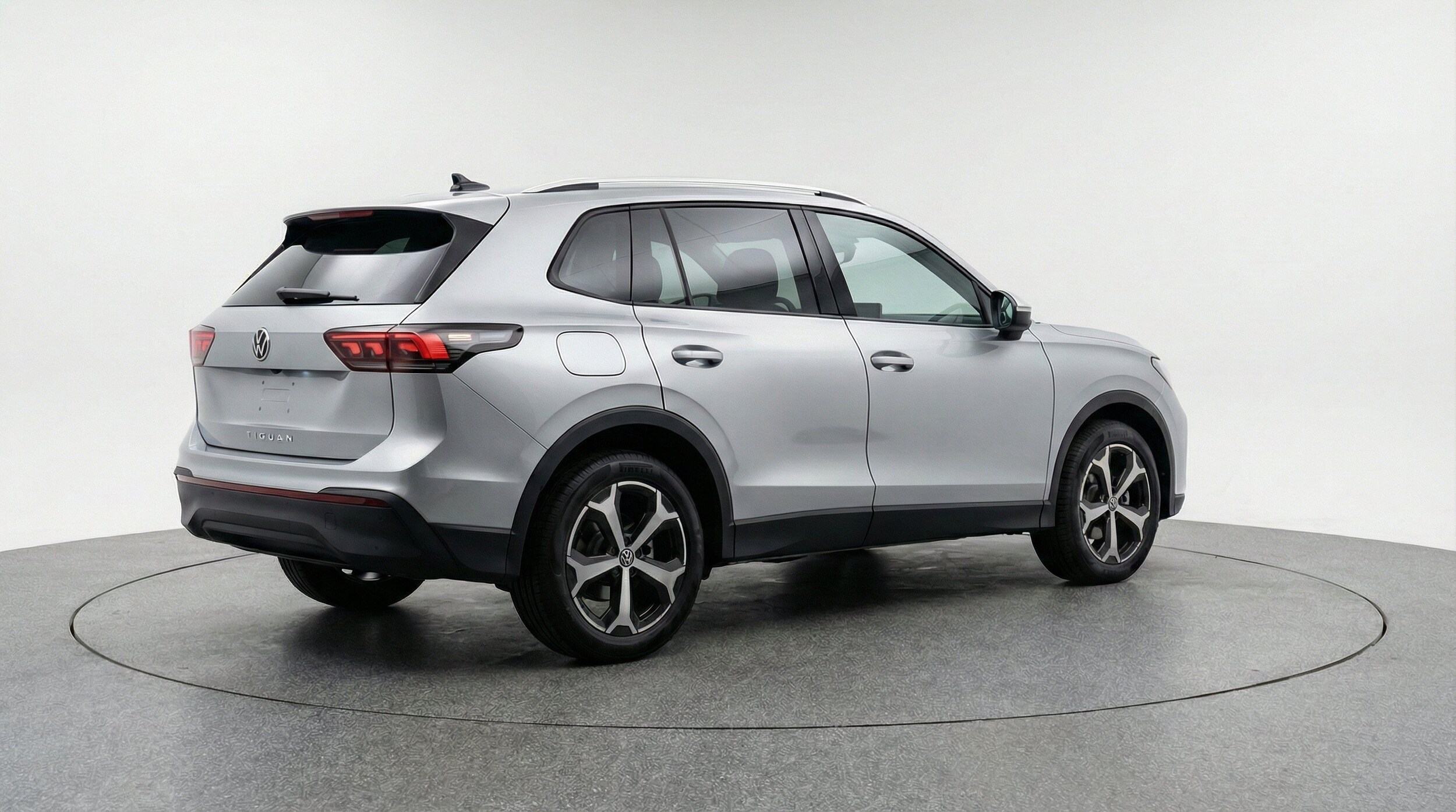 Thumbnail: 2026 Volkswagen Tiguan - 9