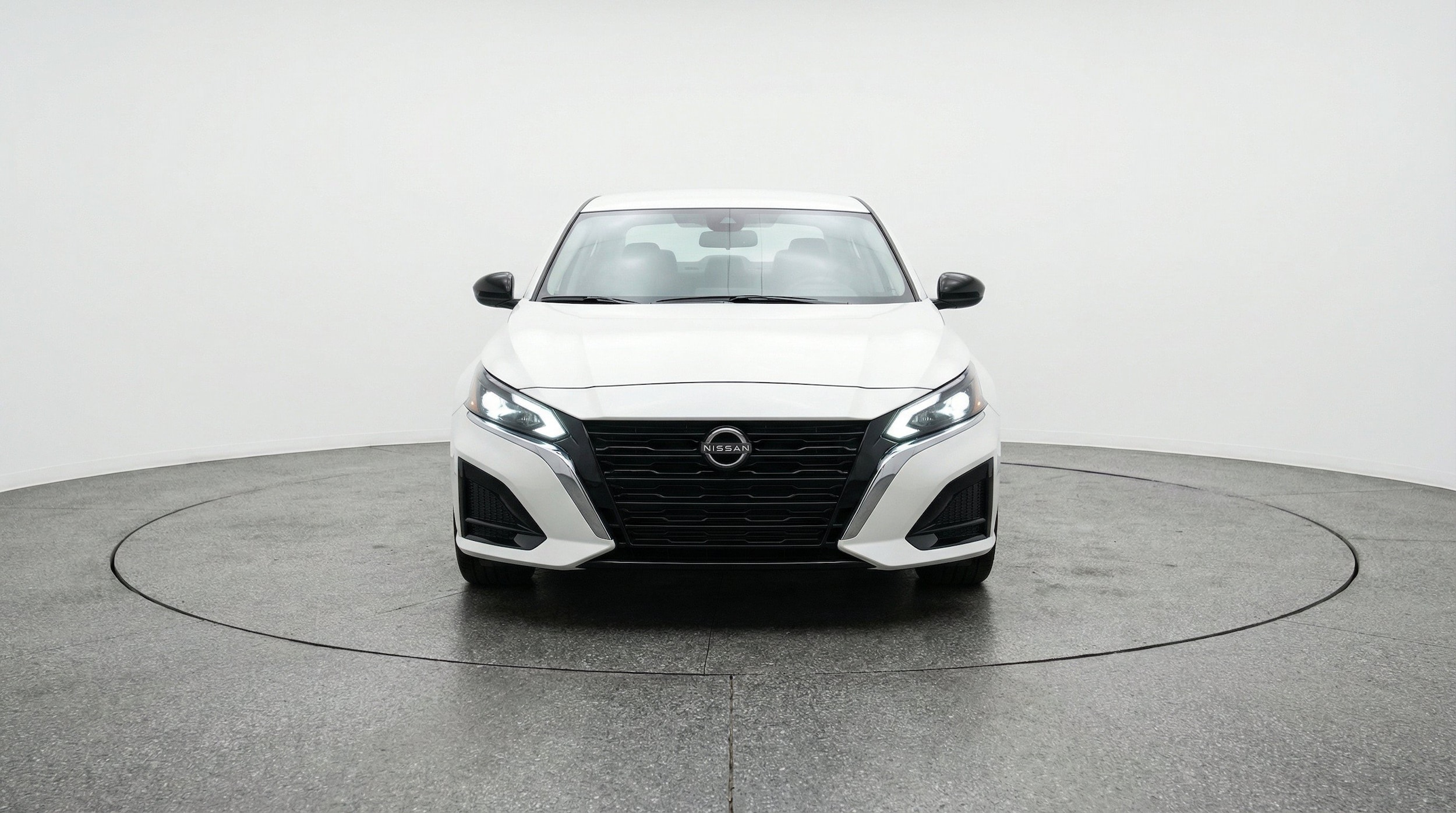 Thumbnail: 2025 Nissan Altima - 2