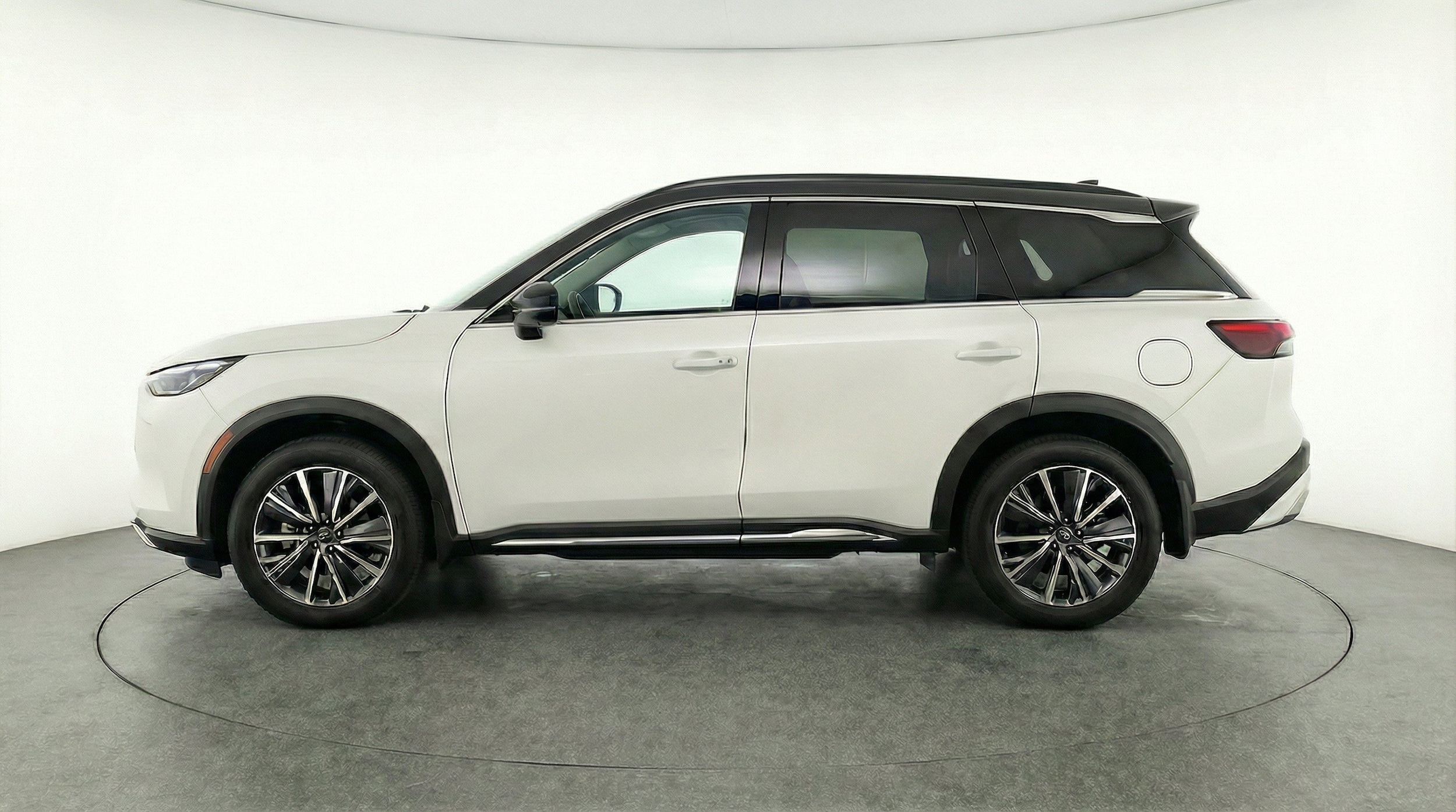 Thumbnail: 2026 INFINITI QX60 - 5