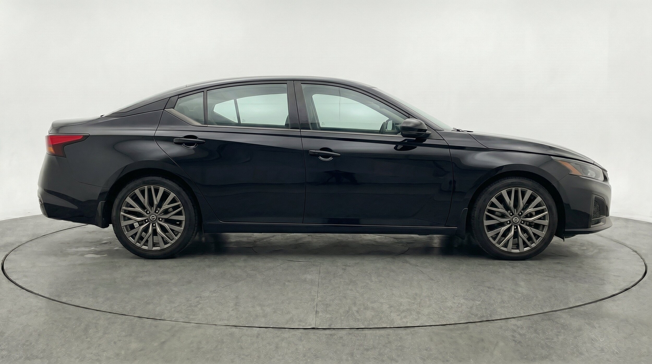Thumbnail: 2025 Nissan Altima - 11