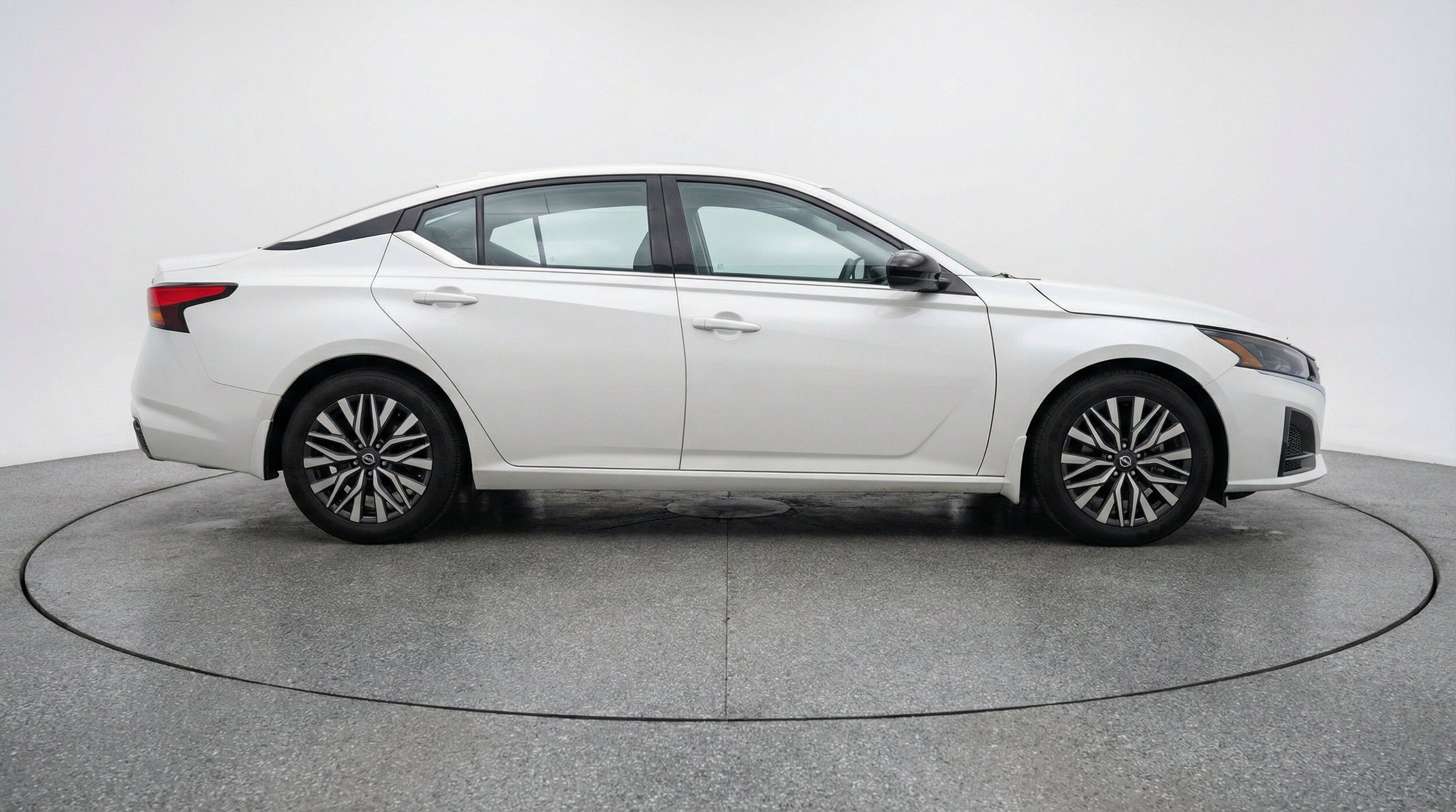 Thumbnail: 2025 Nissan Altima - 11