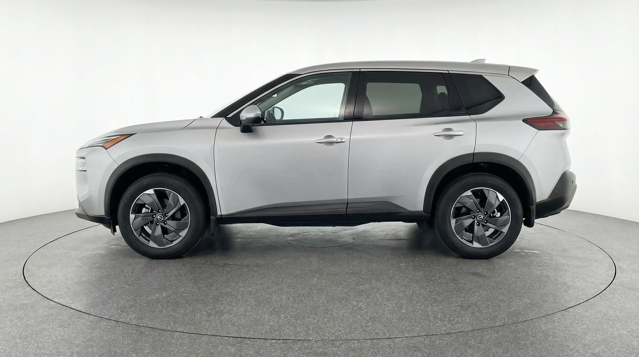 Thumbnail: 2025 Nissan Rogue - 4