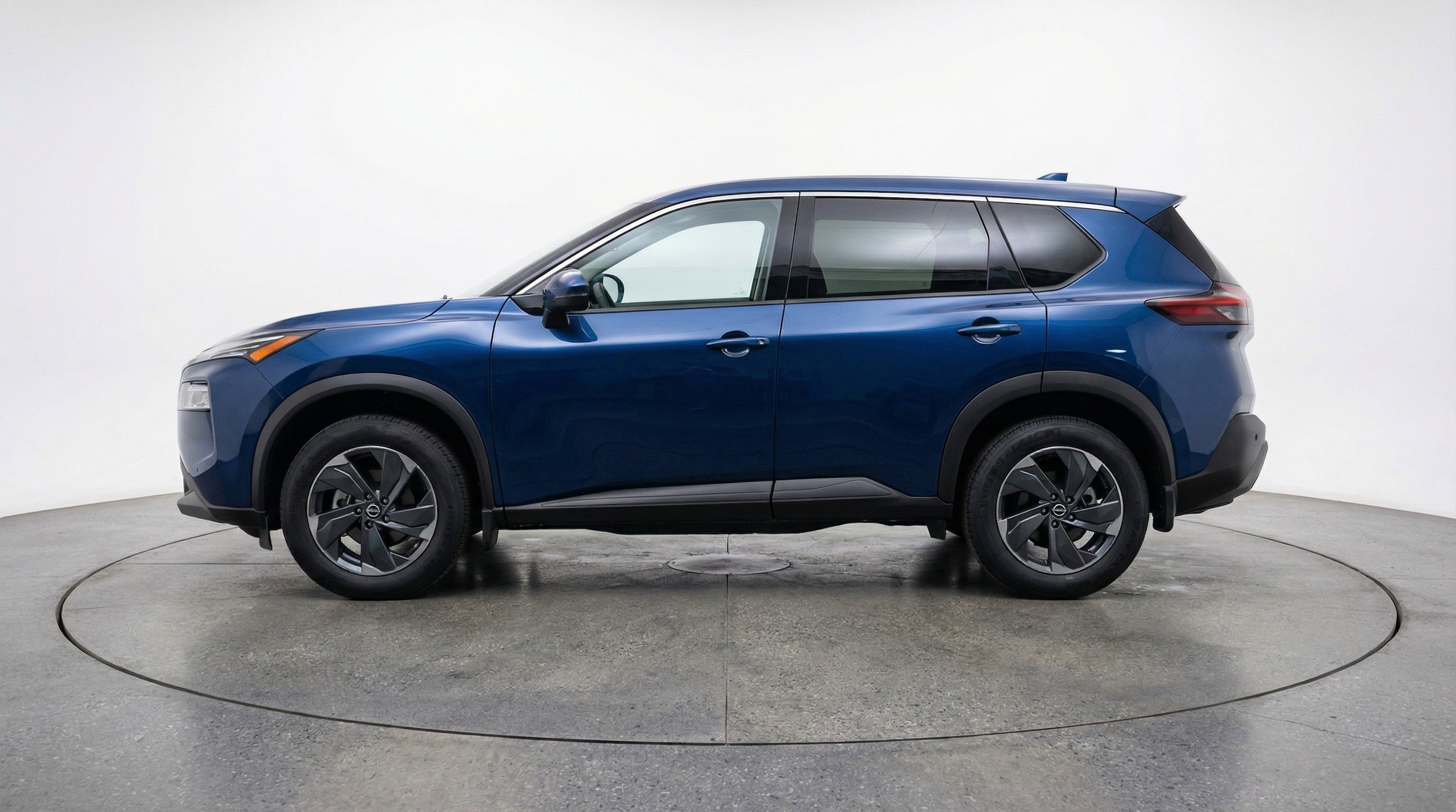 Thumbnail: 2025 Nissan Rogue - 5