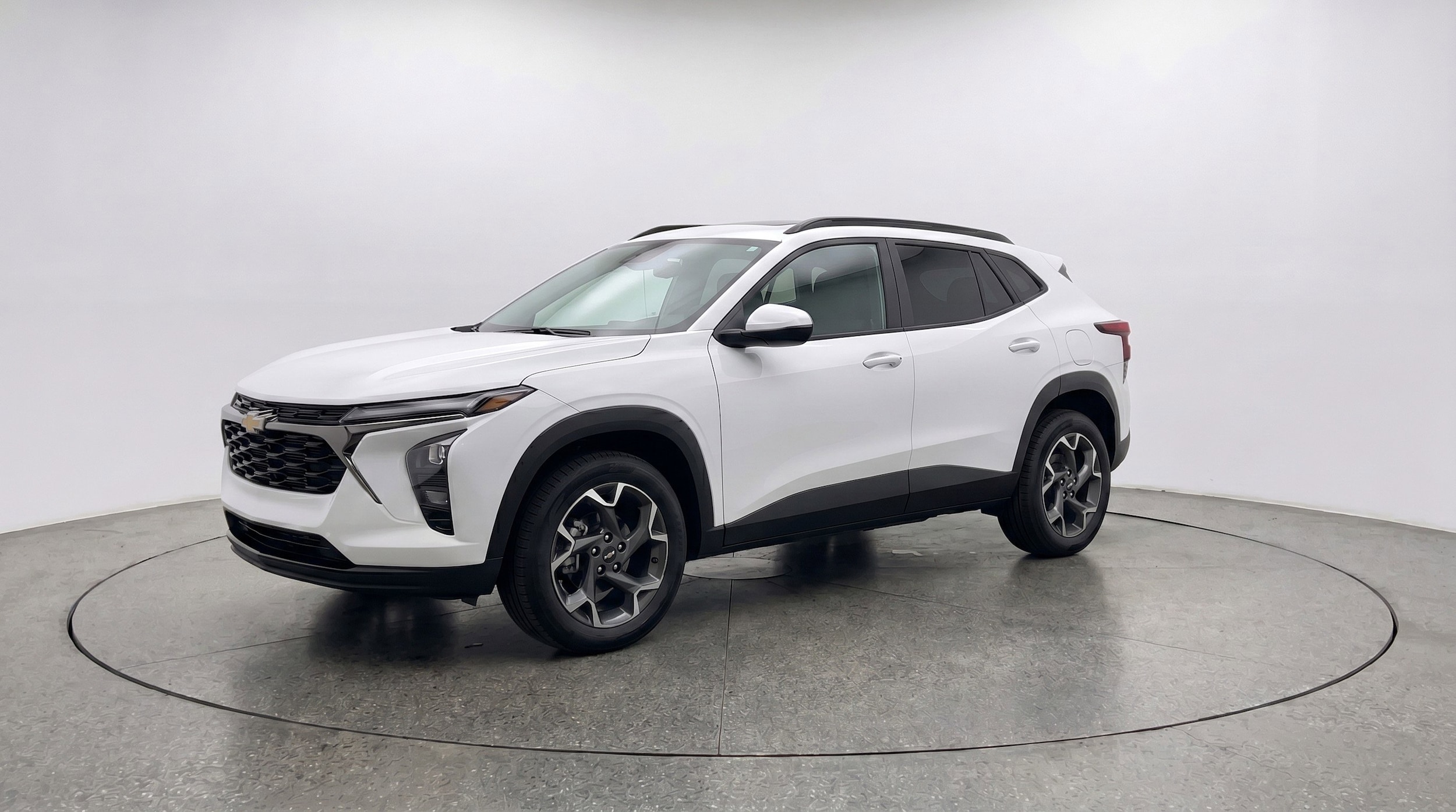 Thumbnail: 2025 Chevrolet Trax - 3
