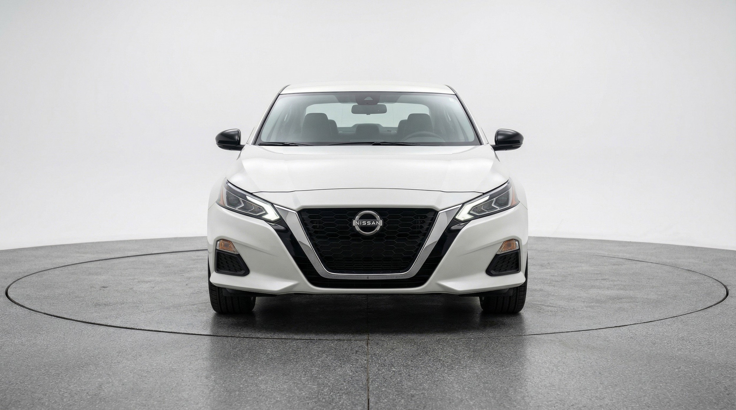 Thumbnail: 2025 Nissan Altima - 2