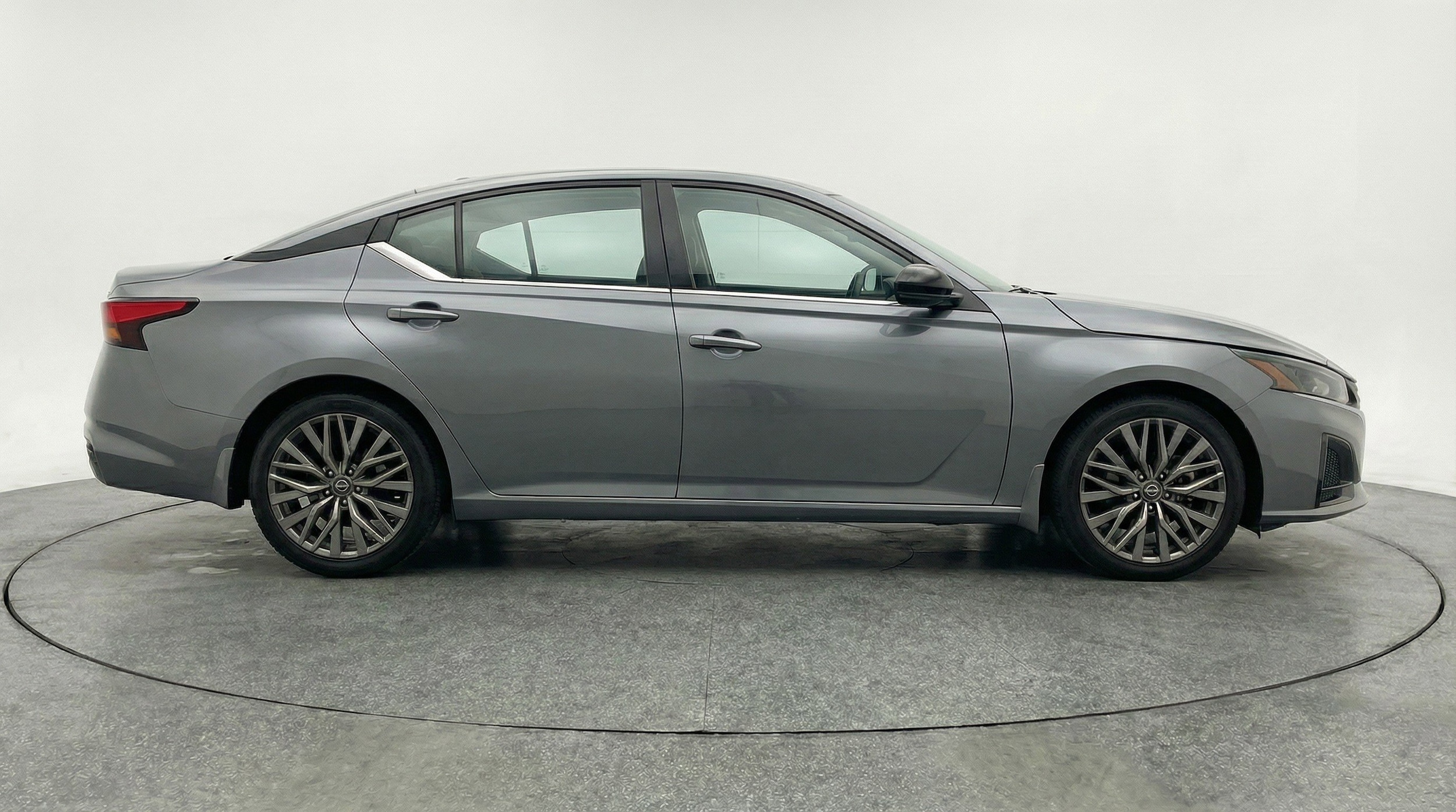 Thumbnail: 2025 Nissan Altima - 11