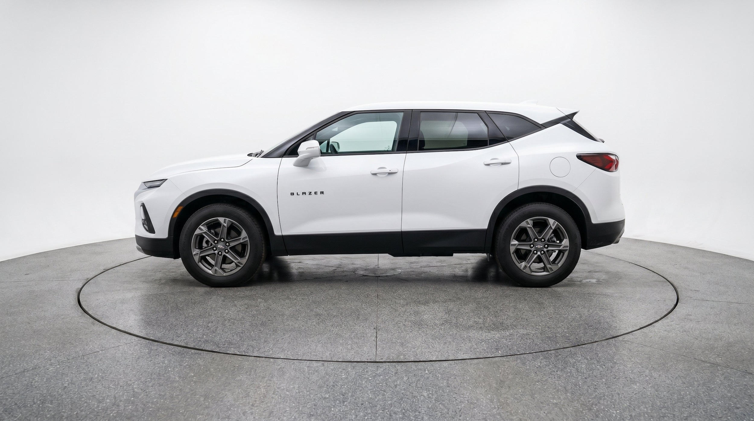 Thumbnail: 2026 Chevrolet Blazer - 5