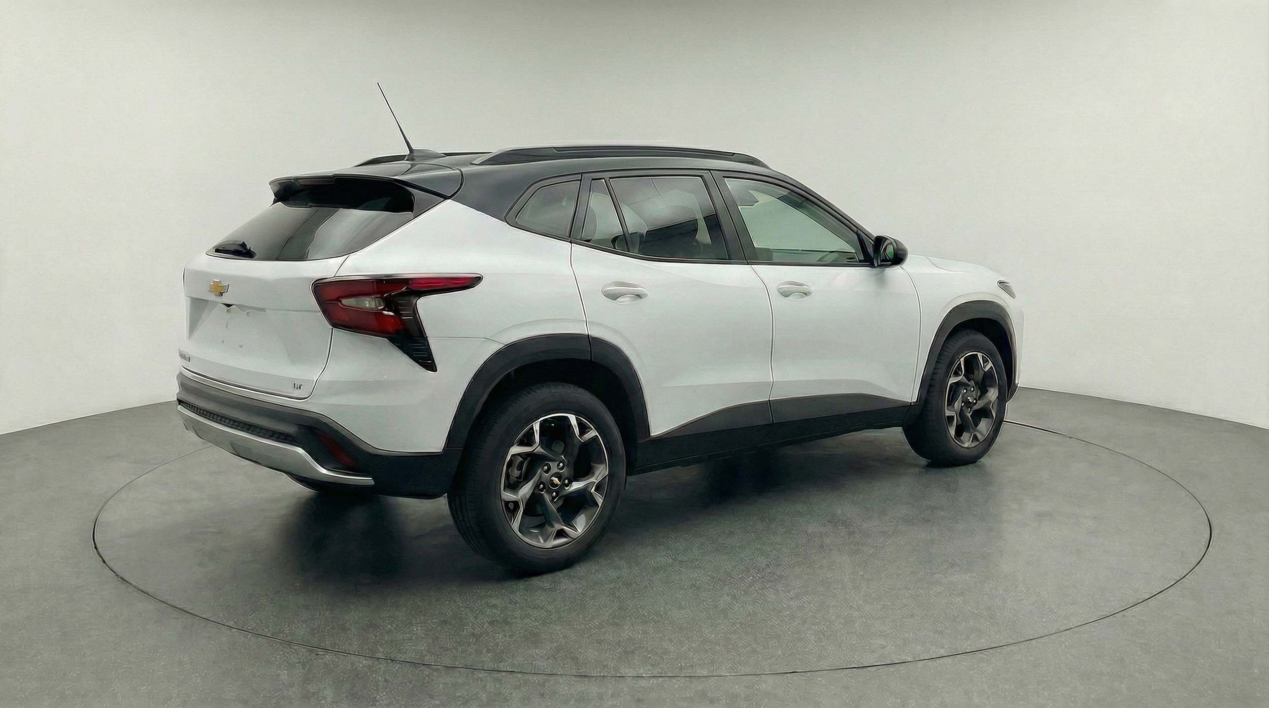 Thumbnail: 2025 Chevrolet Trax - 9