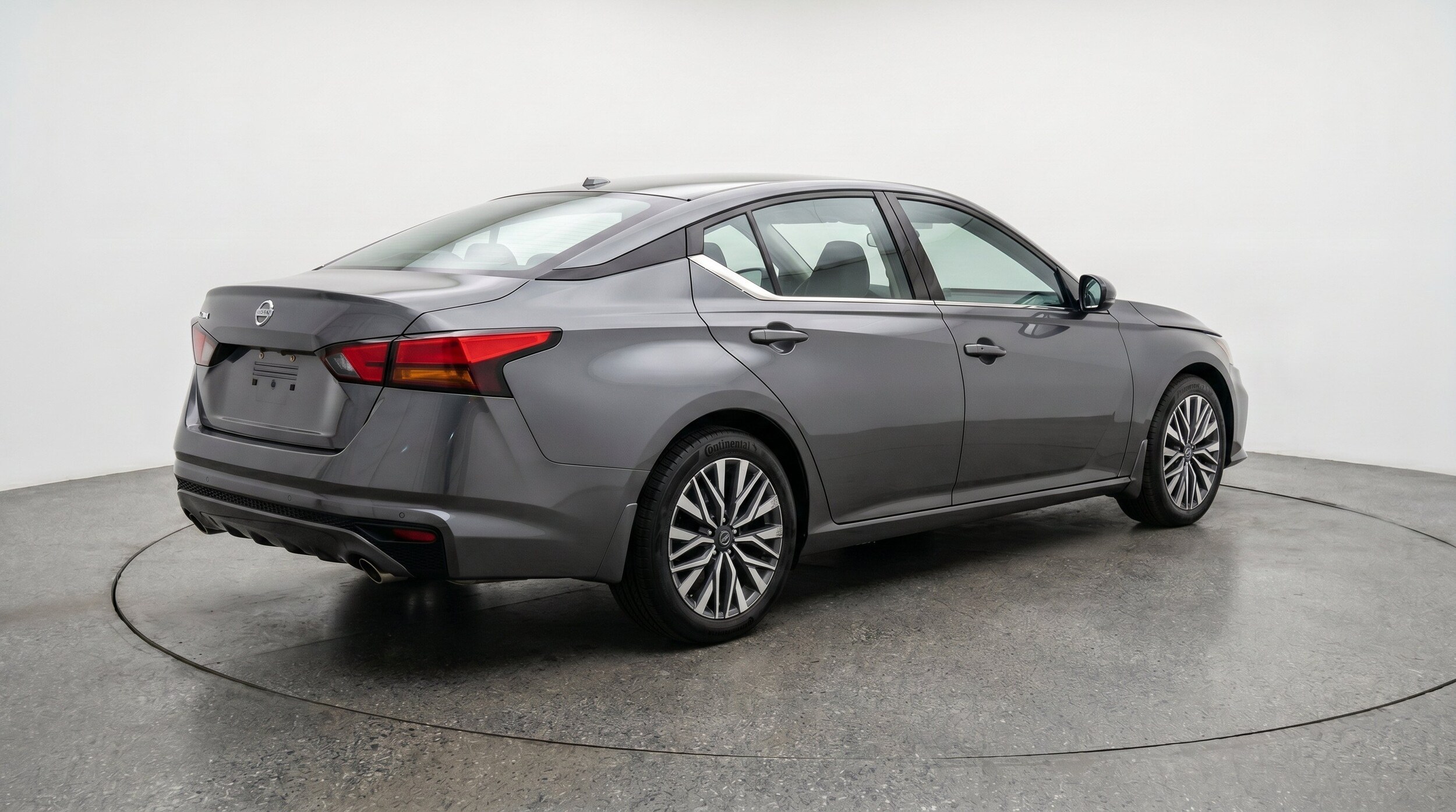 Thumbnail: 2025 Nissan Altima - 9