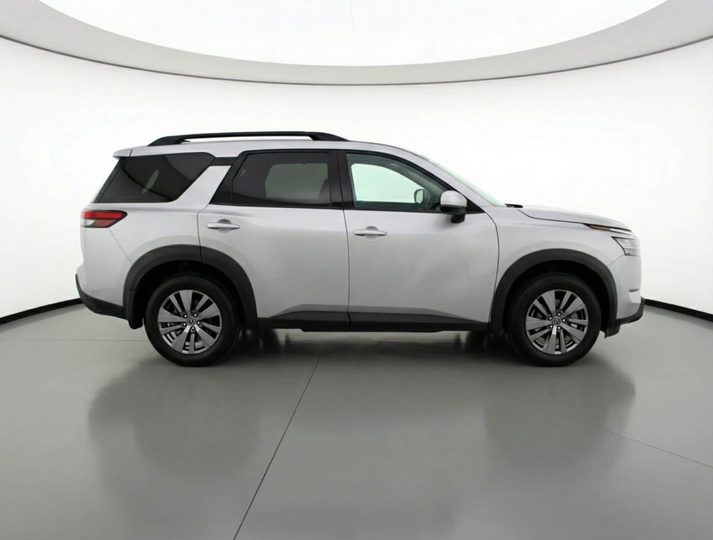 Thumbnail: 2025 Nissan Pathfinder - 8