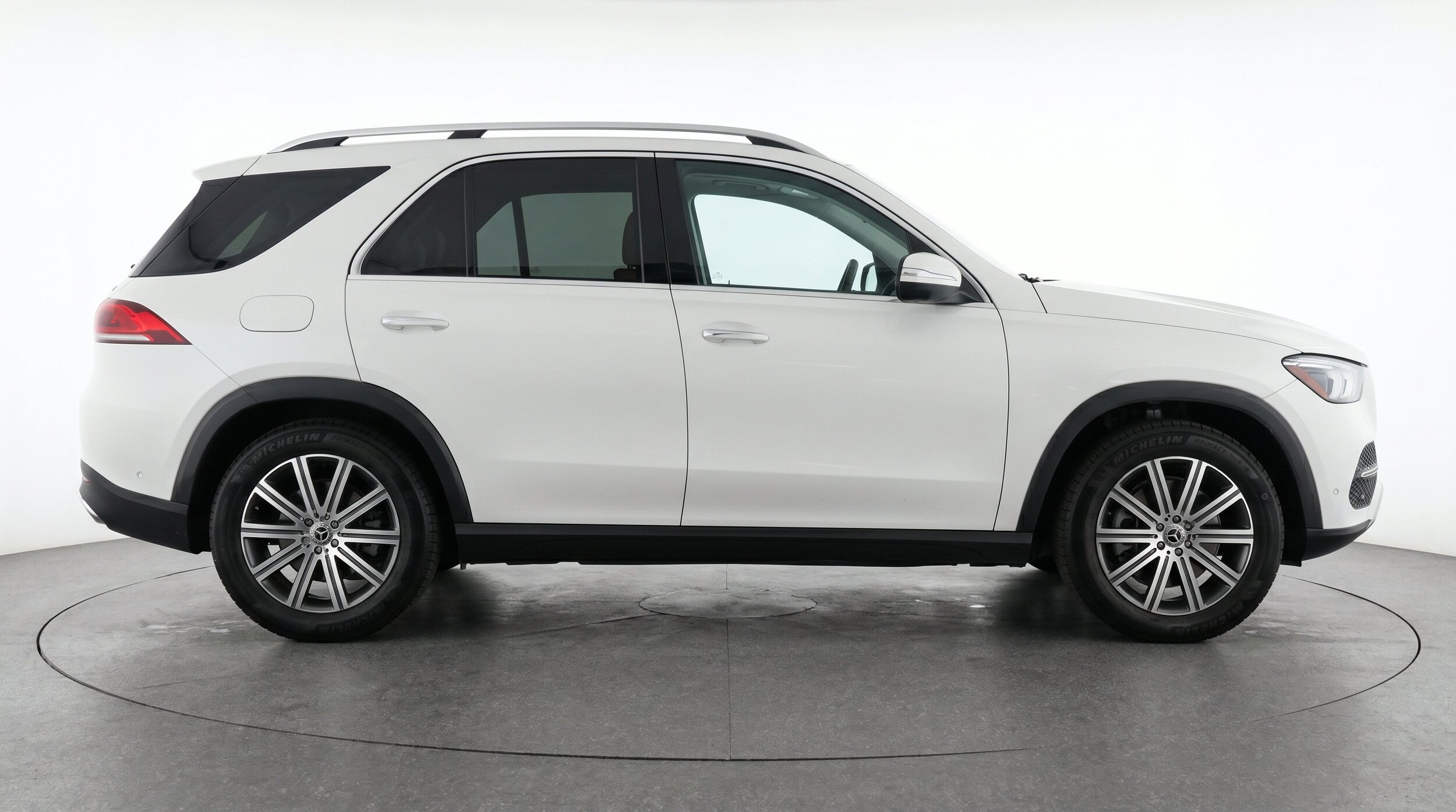 Thumbnail: 2026 Mercedes-Benz GLE - 11