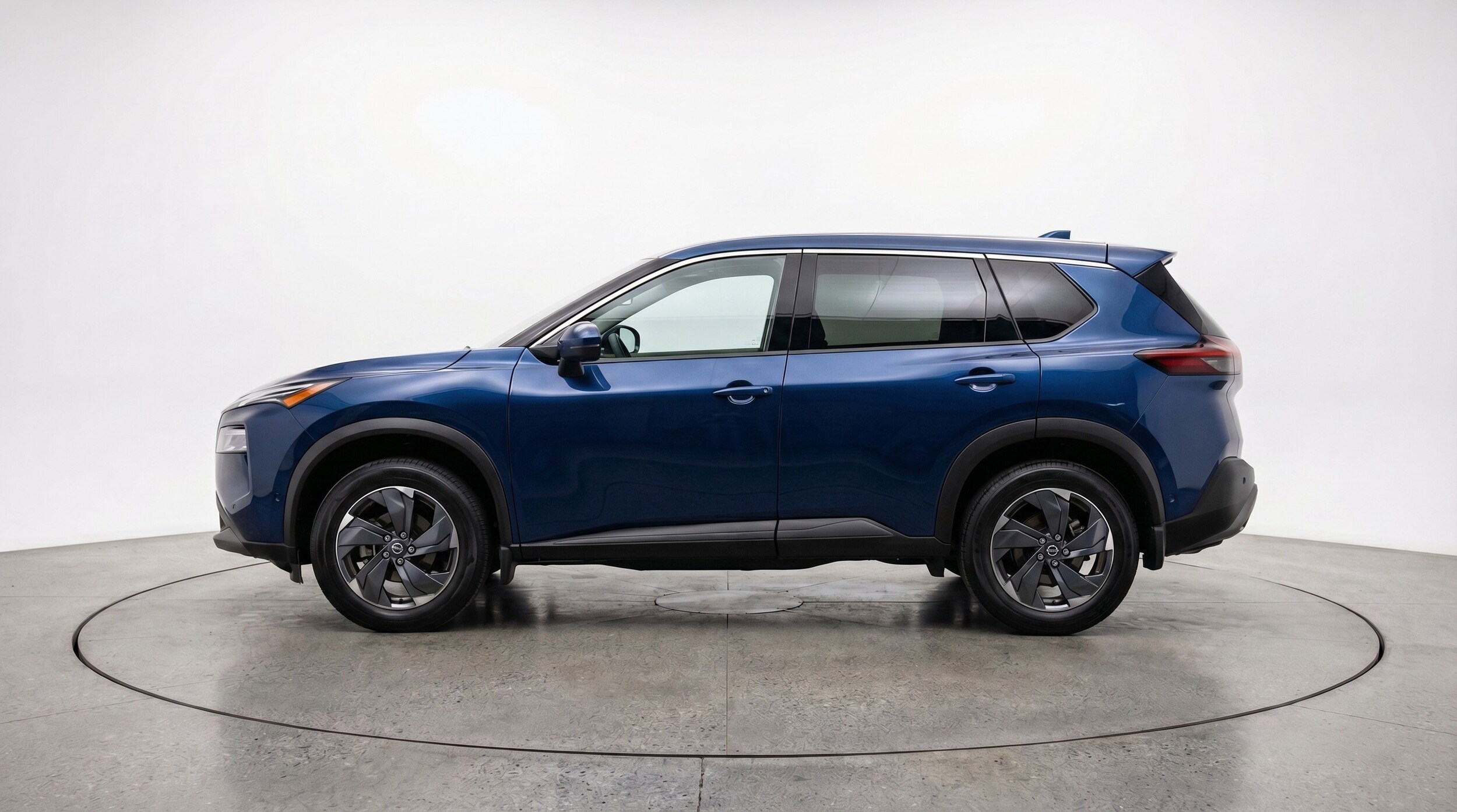 Thumbnail: 2025 Nissan Rogue - 5