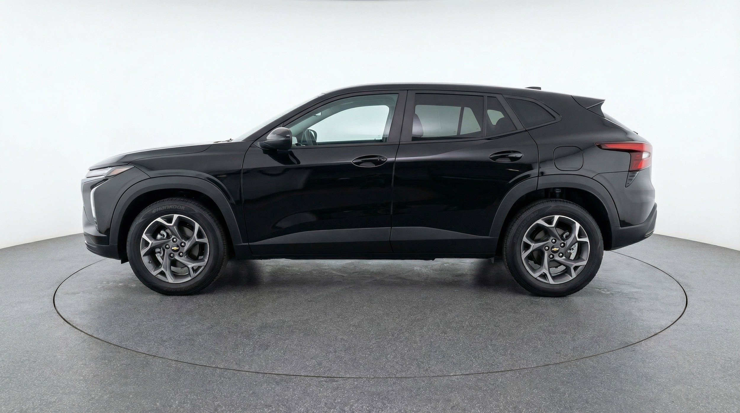 Thumbnail: 2025 Chevrolet Trax - 5
