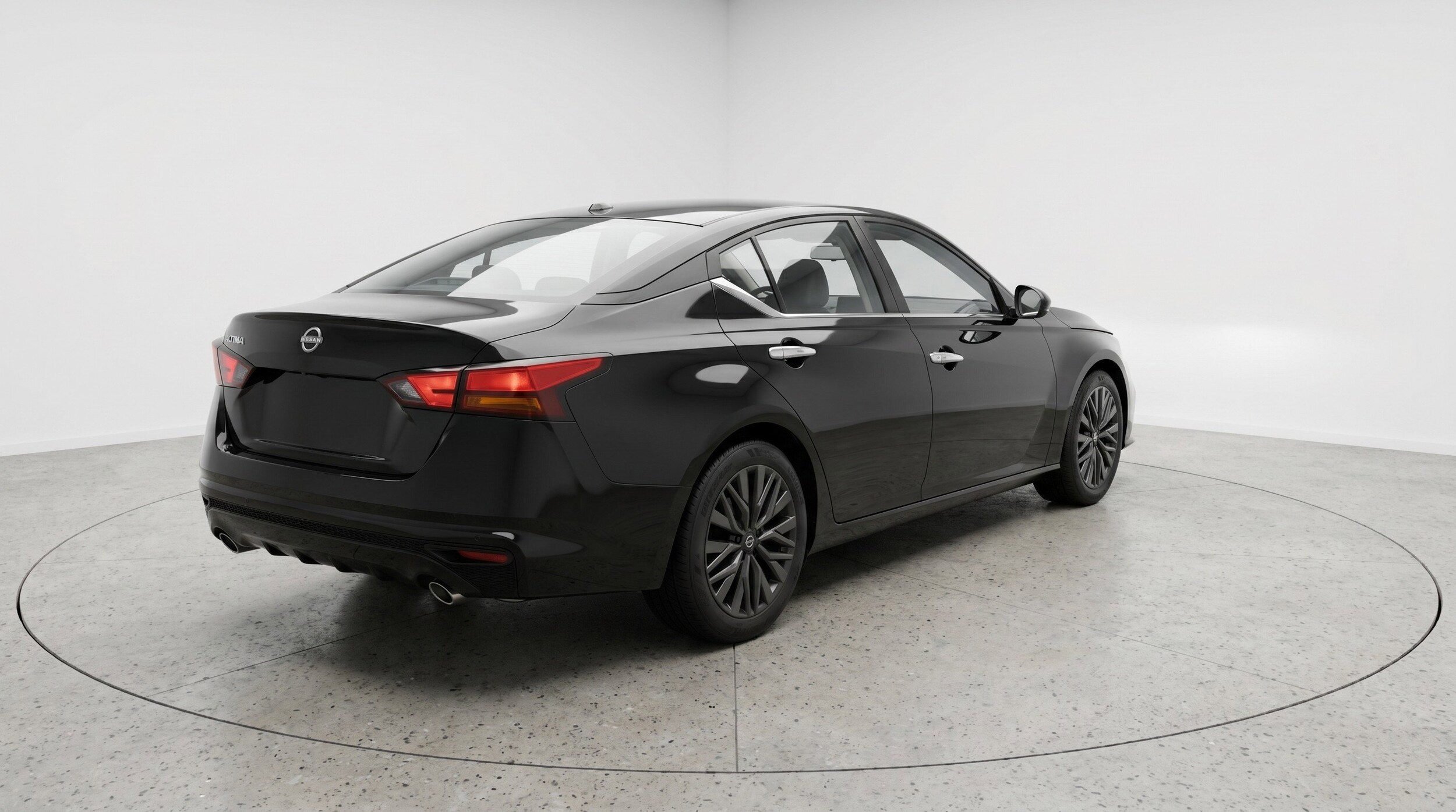 Thumbnail: 2025 Nissan Altima - 9