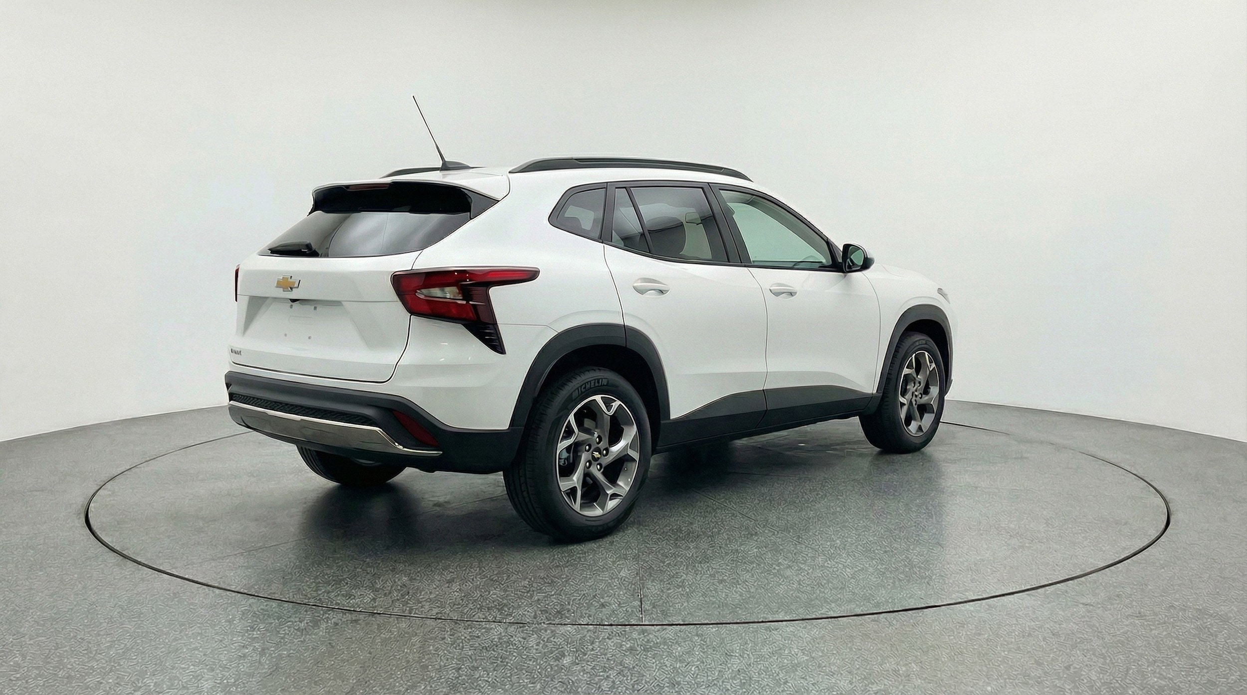 Thumbnail: 2025 Chevrolet Trax - 9