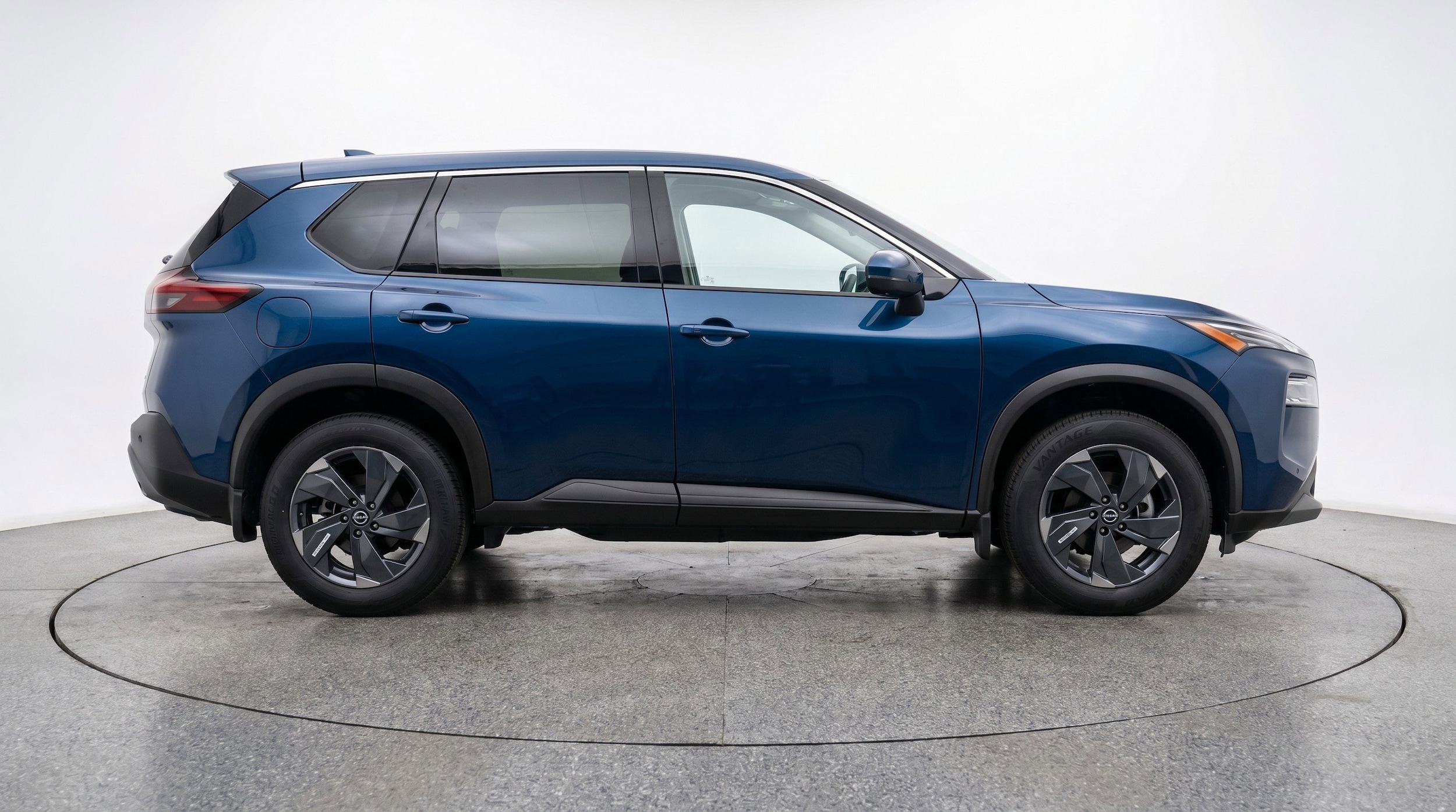 Thumbnail: 2025 Nissan Rogue - 11