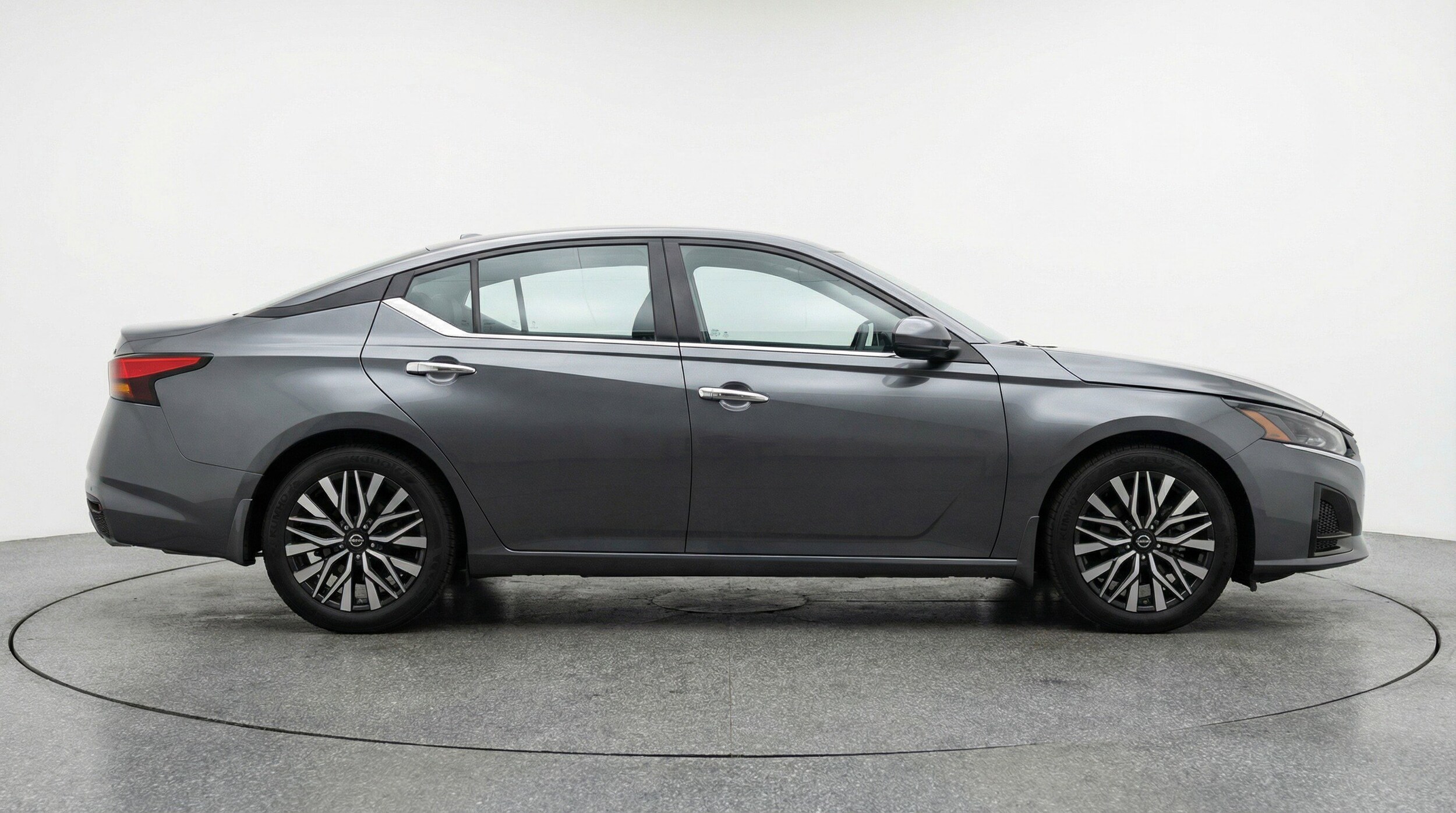 Thumbnail: 2025 Nissan Altima - 11