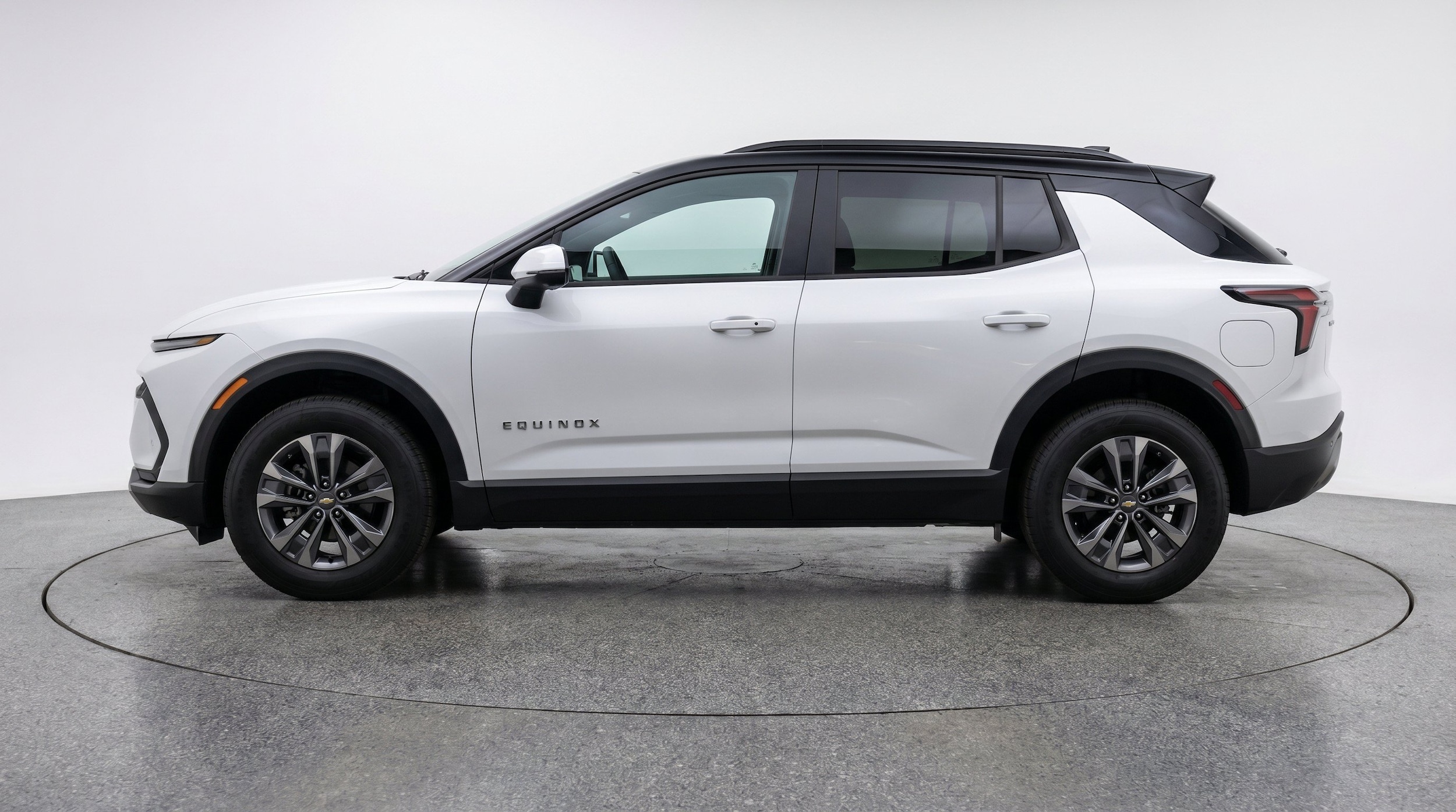 Thumbnail: 2025 Chevrolet Equinox - 5
