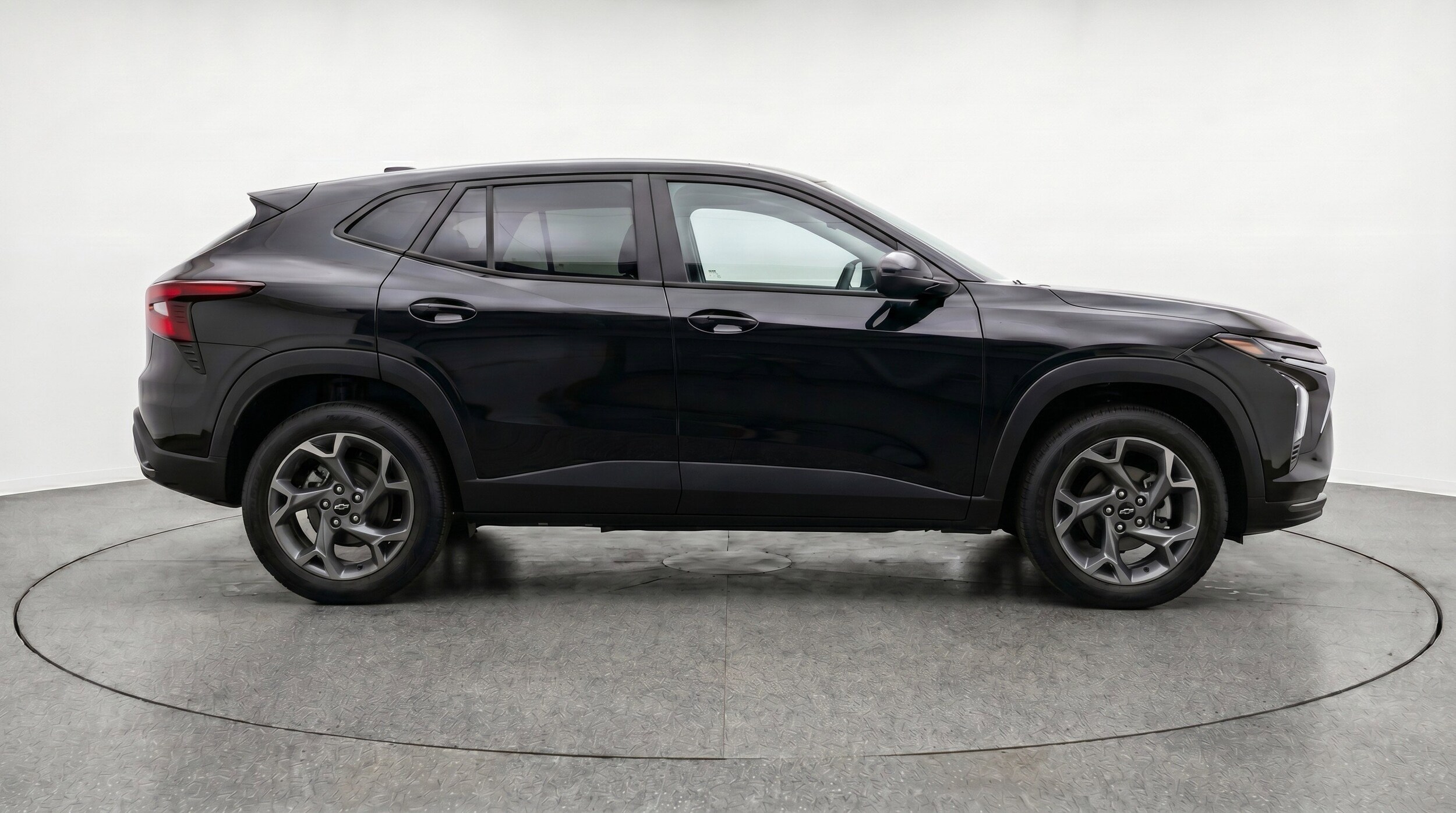 Thumbnail: 2025 Chevrolet Trax - 11
