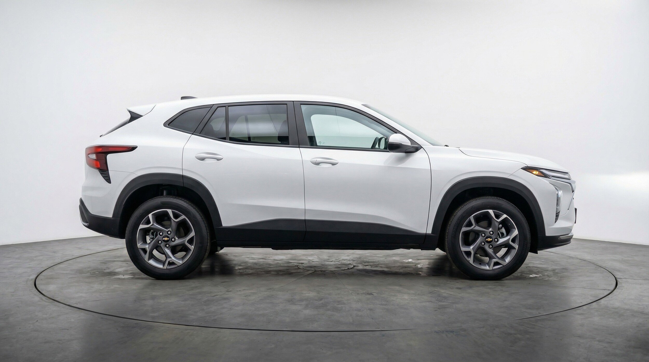 Thumbnail: 2025 Chevrolet Trax - 11