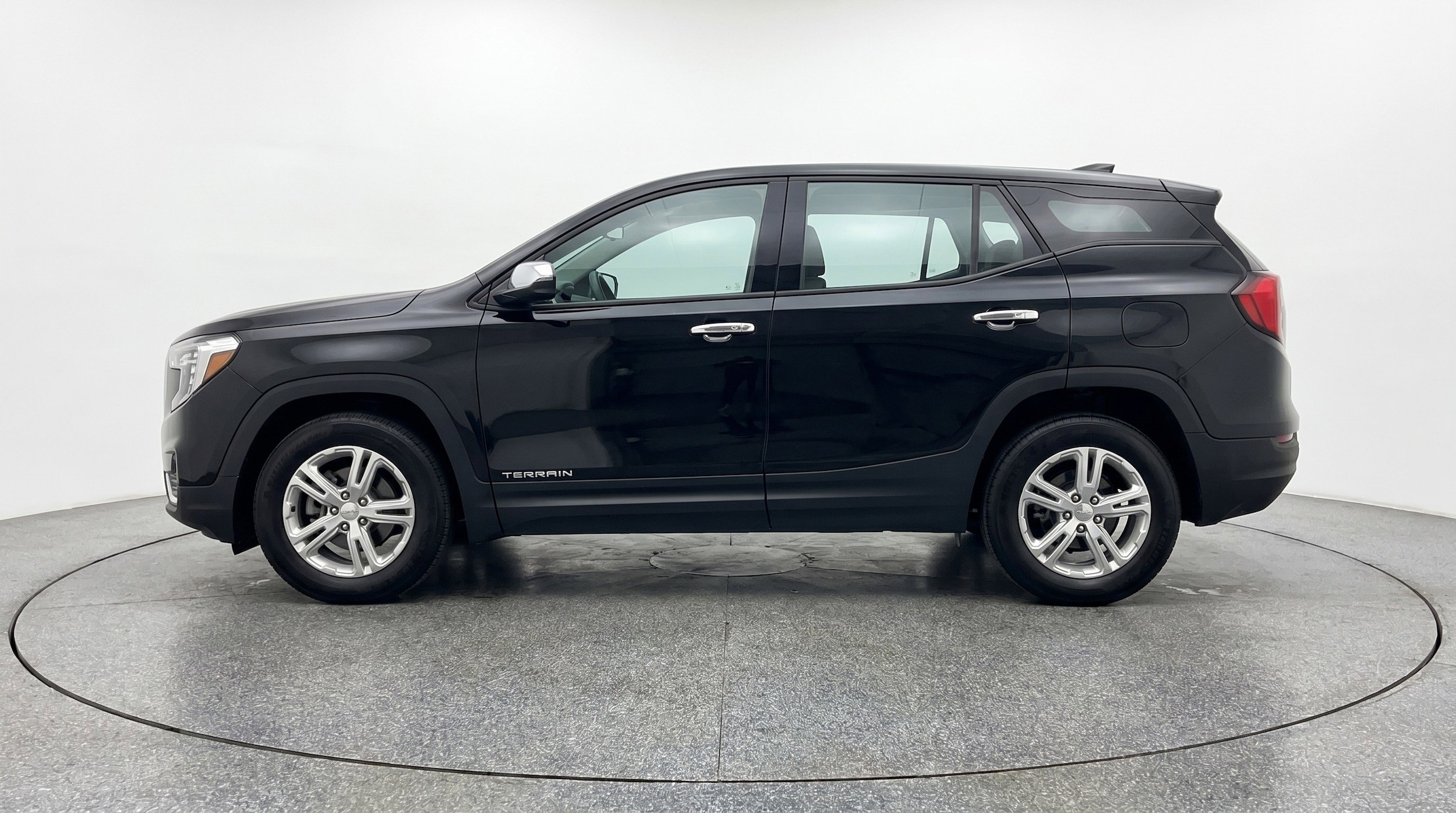 Thumbnail: 2024 GMC Terrain - 5