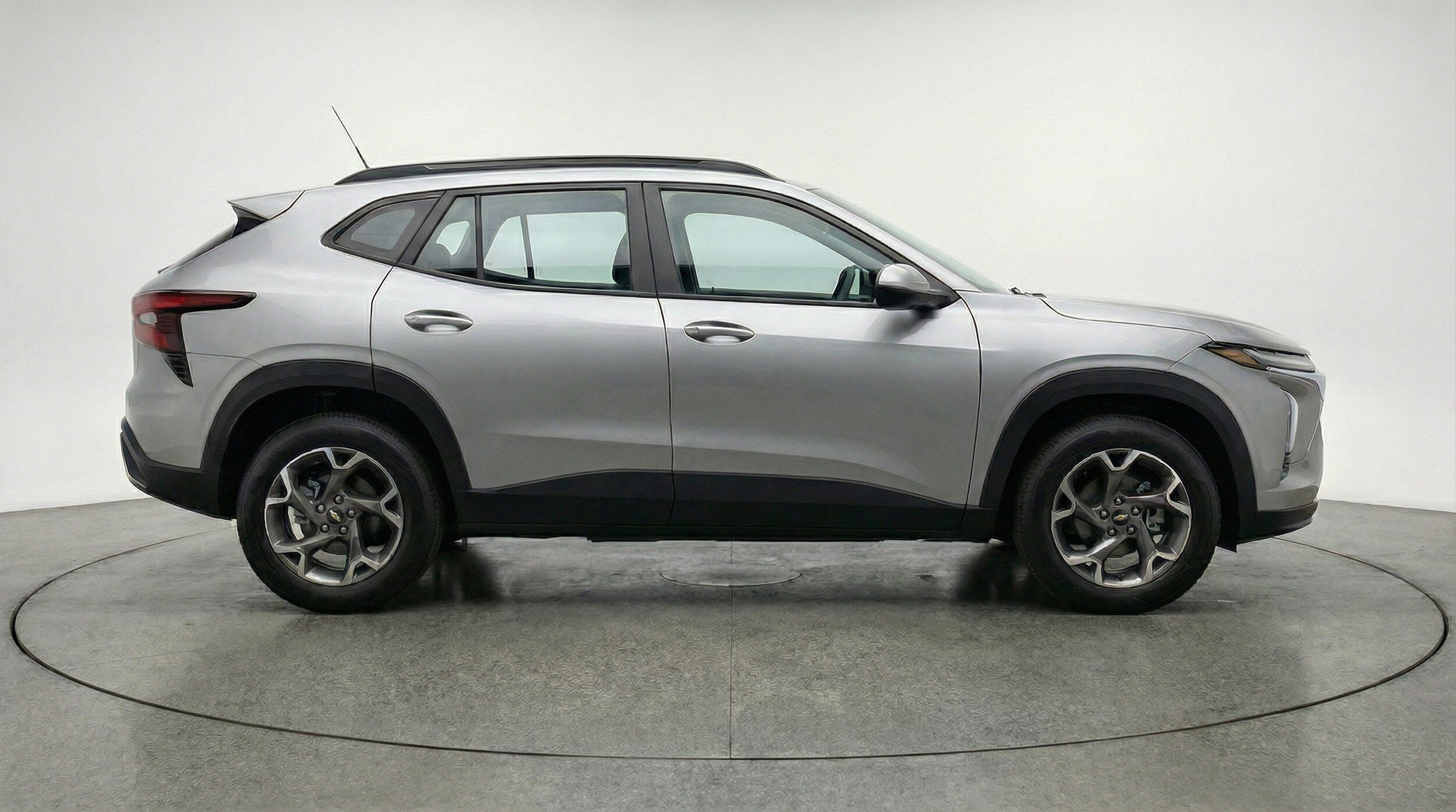 Thumbnail: 2025 Chevrolet Trax - 11