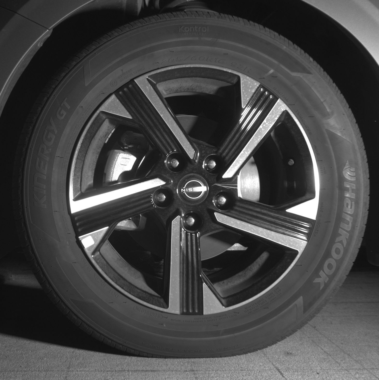 Thumbnail: 2025 Nissan Sentra - 12